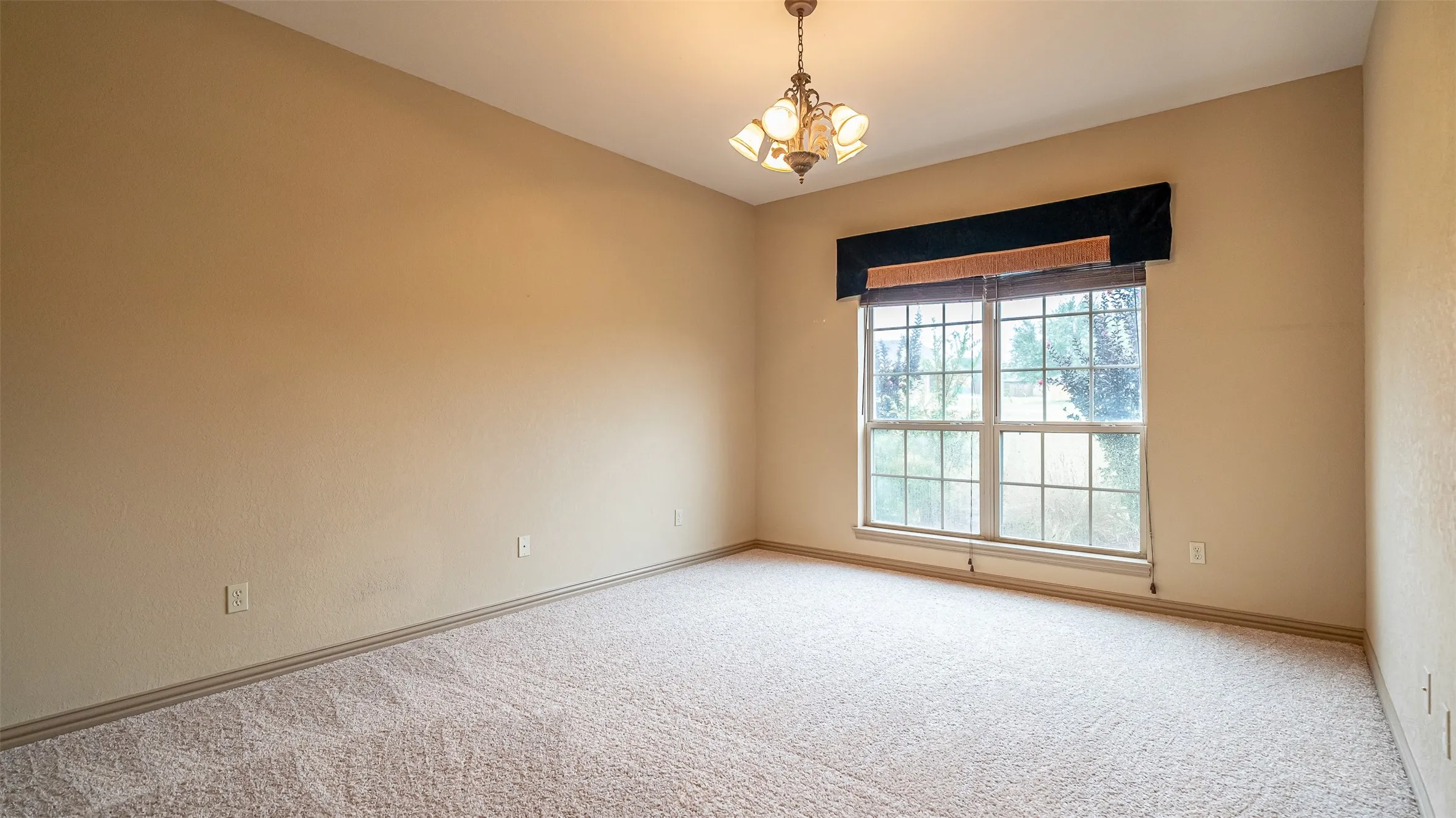 2nd Guest Bedroom