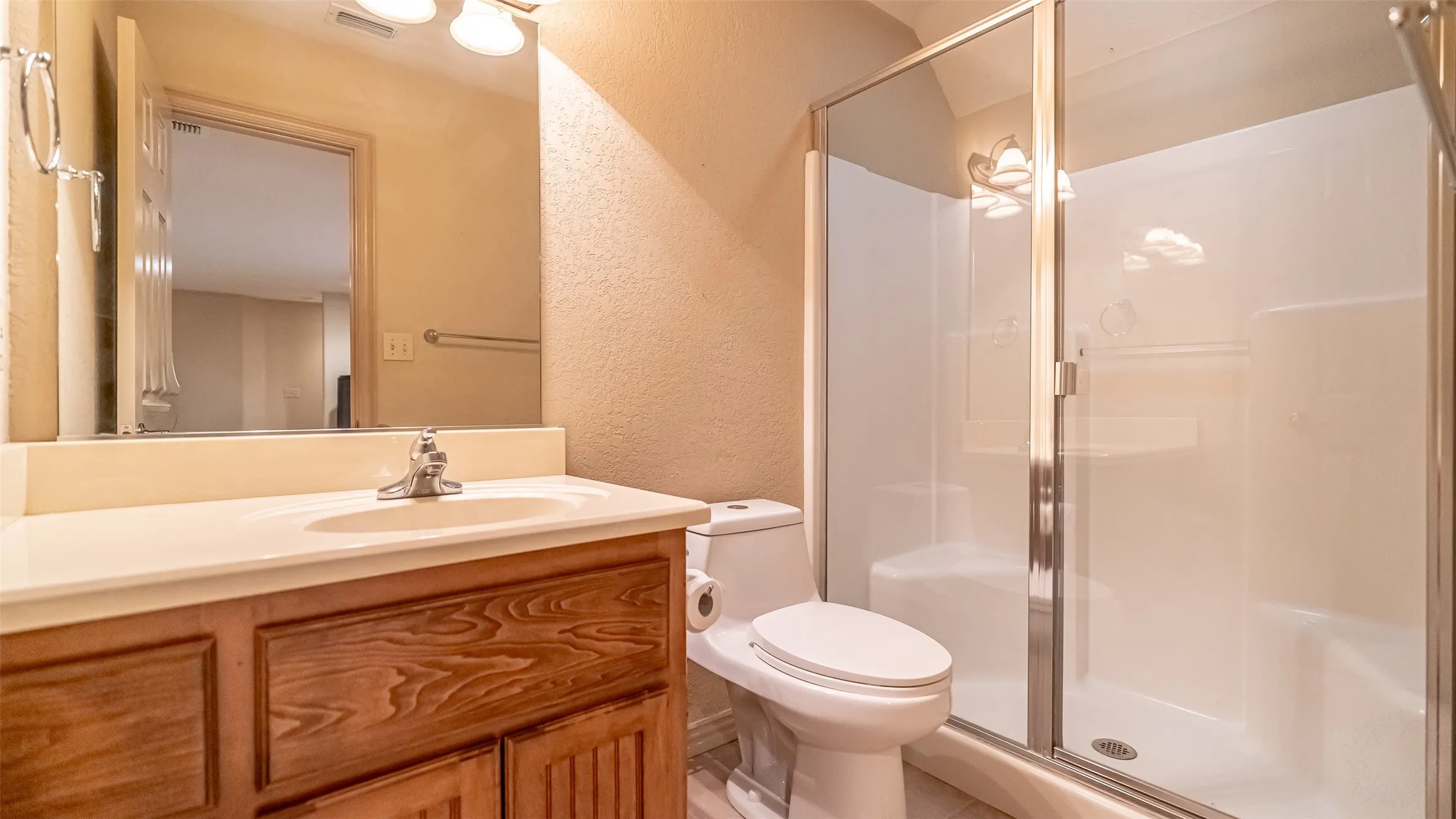 Upstairs Bath