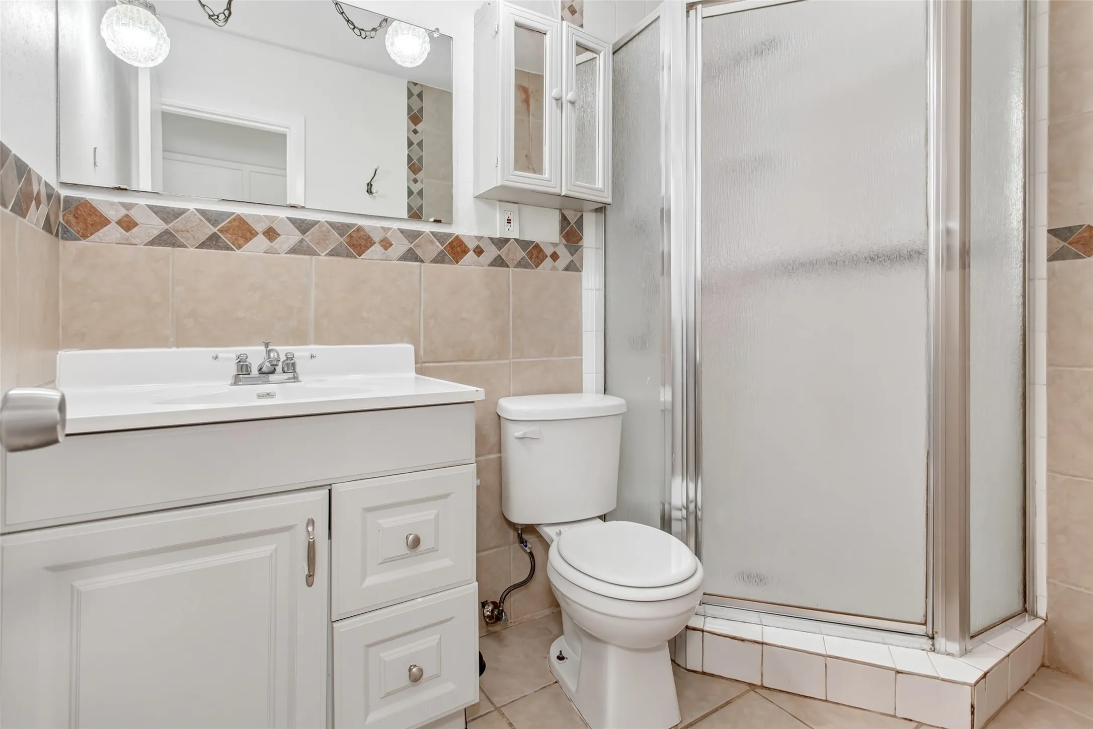Single Family Residence For Sale in Dallas County , 3009 W 11th Street, Irving, Texas 75060, 3 Bedroom, 2 Bathroom, 2 Garage spaces, 1,762 Sqft, built in 1961, mls#21335812, Real Estate Agent in Irving, Homes For Sale in Dallas county, Homes For Sale in Irving, Realtor in Irving Texas, Real Estate Brokerage Independent Realty Texas, Luminita Cordes Realtor