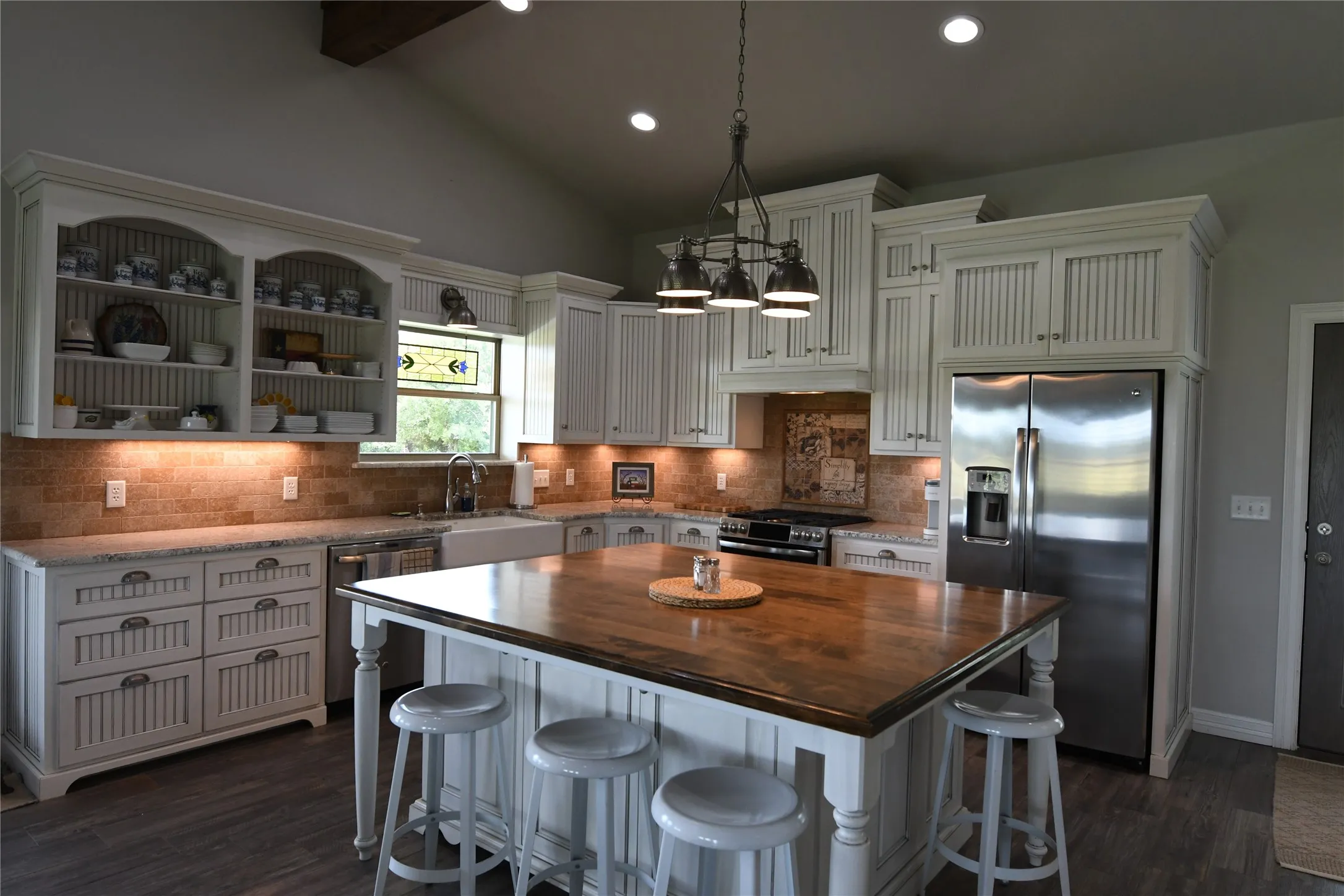 Farm For Sale in Montague County , 1809 Carminati Road, Montague, Texas 76251, 2 Bedroom, 2 Bathroom, 2 Garage spaces, 1,730 Sqft, built in 2017, mls#21334863, Real Estate Agent in Montague, Homes For Sale in Montague county, Homes For Sale in Montague, Realtor in Montague Texas, Real Estate Brokerage Independent Realty Texas, Luminita Cordes Realtor