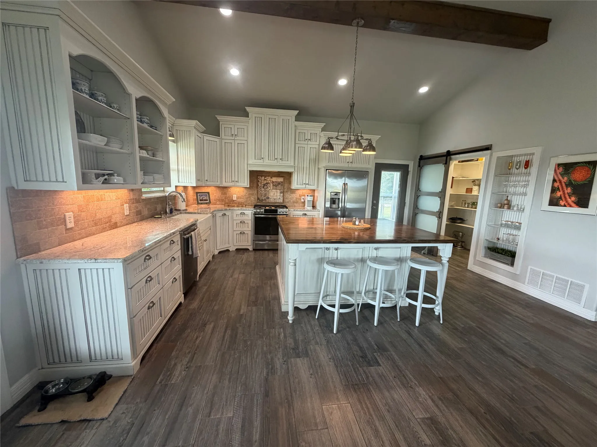 Farm For Sale in Montague County , 1809 Carminati Road, Montague, Texas 76251, 2 Bedroom, 2 Bathroom, 2 Garage spaces, 1,730 Sqft, built in 2017, mls#21334863, Real Estate Agent in Montague, Homes For Sale in Montague county, Homes For Sale in Montague, Realtor in Montague Texas, Real Estate Brokerage Independent Realty Texas, Luminita Cordes Realtor
