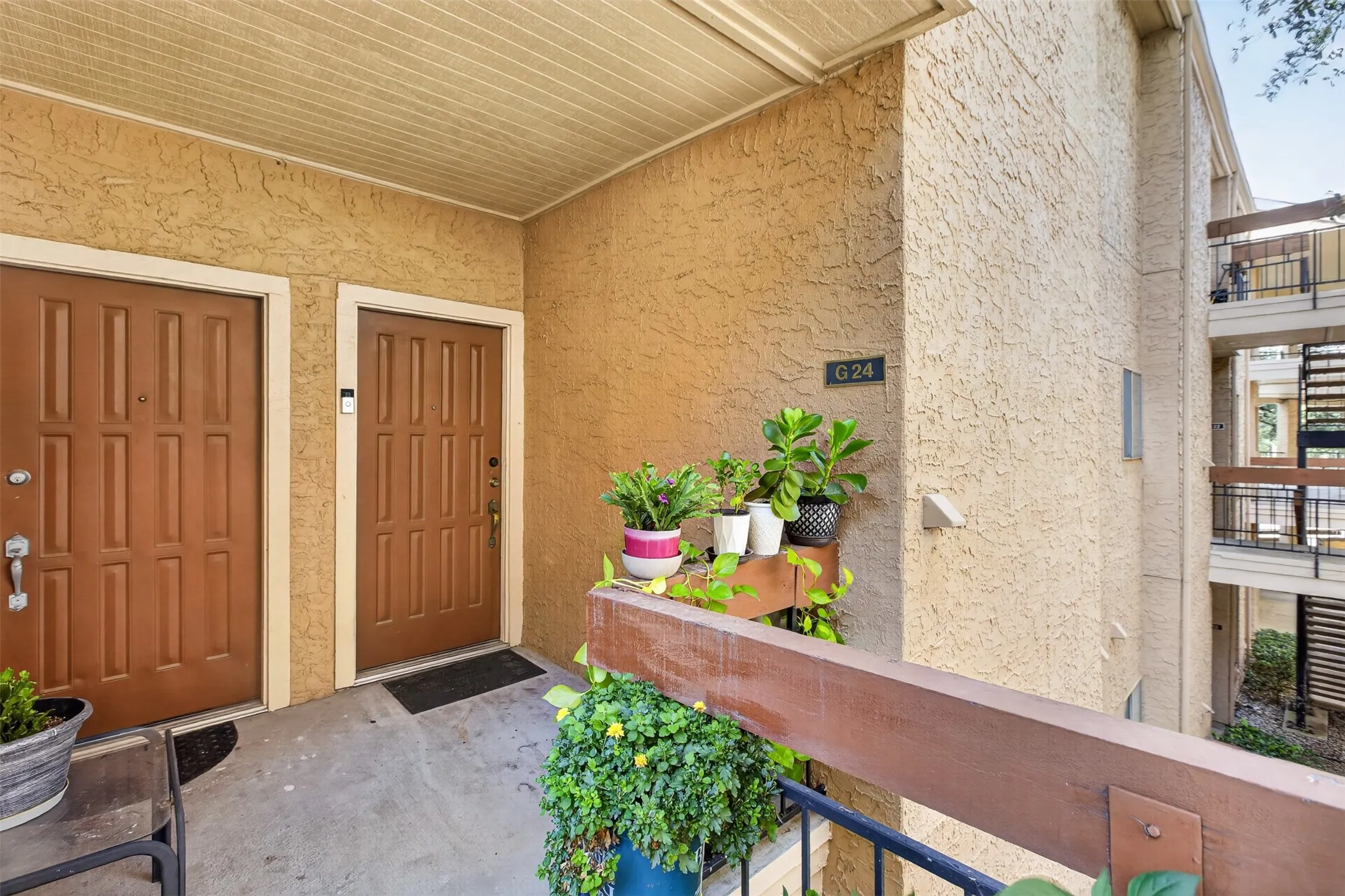 Condominium For Sale in Dallas County , 5550 Spring Valley Road G24, Dallas, Texas 75254, 2 Bedrooms, 2 Bathrooms, Garage spaces, 1,012 Sqft, built in 1983, Price $202,000, mls#21335803, Real Estate Agent in Dallas, Homes For Sale in Dallas county, Homes For Sale in Dallas, Realtor in Dallas Texas, Real Estate Brokerage Independent Realty Texas, Luminita Cordes Realtor