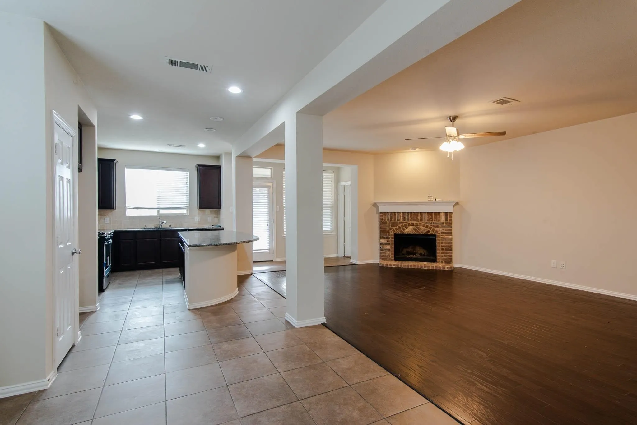 Single Family Residence For Rent in Denton County , 1512 Cockatiel Drive, Little Elm, Texas 75068, 5 Bedroom, 4 Bathroom, 2 Garage spaces, 3,606 Sqft, built in 2014, Price $3,195, mls#21335827, Real Estate Agent in Little Elm, Homes For Rent in Denton county, Homes For Rent in Little Elm, Realtor in Little Elm Texas, Real Estate Brokerage Independent Realty Texas, Luminita Cordes Realtor