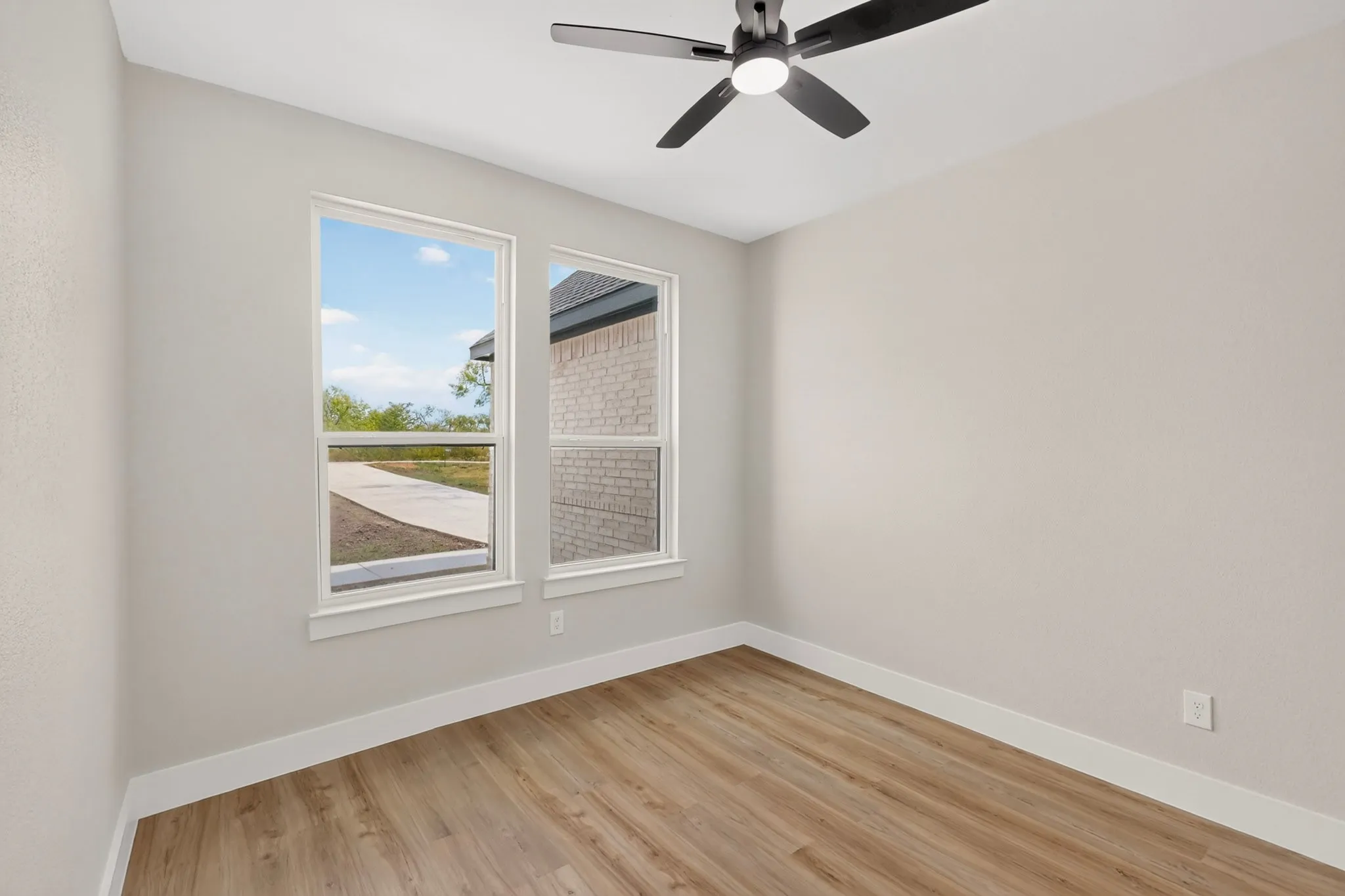 Single Family Residence For Sale in Navarro County , 205 COOL SPRINGS CIRCLE, Corsicana, Texas 75110, 4 Bedroom, 3 Bathroom, 2 Garage spaces, 2,067 Sqft, built in 2026, mls#21335833, Real Estate Agent in Corsicana, Homes For Sale in Navarro county, Homes For Sale in Corsicana, Realtor in Corsicana Texas, Real Estate Brokerage Independent Realty Texas, Luminita Cordes Realtor