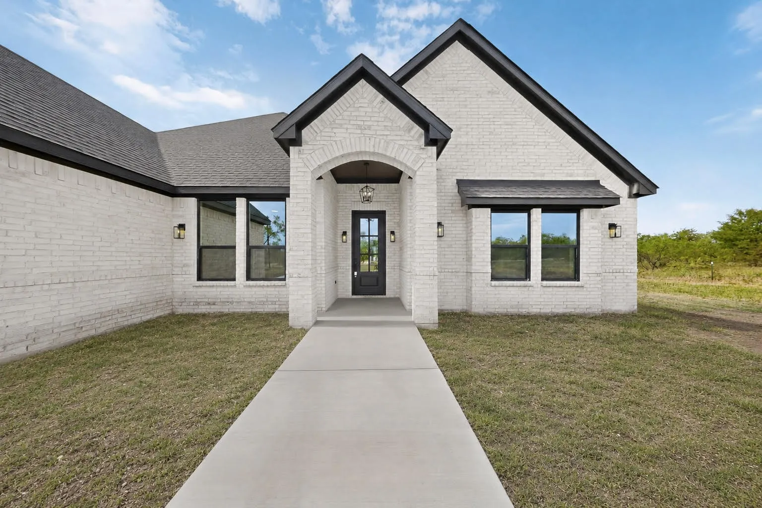 Single Family Residence For Sale in Navarro County , 205 COOL SPRINGS CIRCLE, Corsicana, Texas 75110, 4 Bedroom, 3 Bathroom, 2 Garage spaces, 2,067 Sqft, built in 2026, mls#21335833, Real Estate Agent in Corsicana, Homes For Sale in Navarro county, Homes For Sale in Corsicana, Realtor in Corsicana Texas, Real Estate Brokerage Independent Realty Texas, Luminita Cordes Realtor