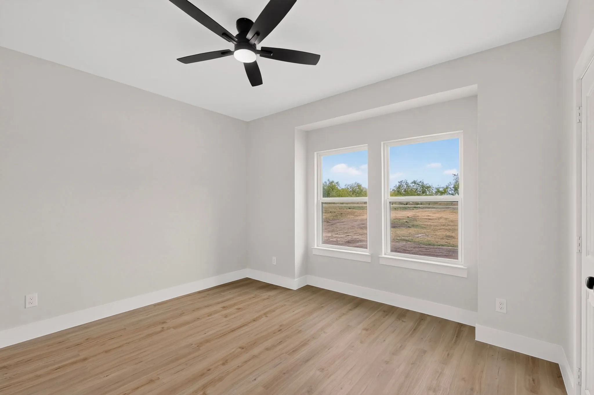 Single Family Residence For Sale in Navarro County , 205 COOL SPRINGS CIRCLE, Corsicana, Texas 75110, 4 Bedroom, 3 Bathroom, 2 Garage spaces, 2,067 Sqft, built in 2026, mls#21335833, Real Estate Agent in Corsicana, Homes For Sale in Navarro county, Homes For Sale in Corsicana, Realtor in Corsicana Texas, Real Estate Brokerage Independent Realty Texas, Luminita Cordes Realtor