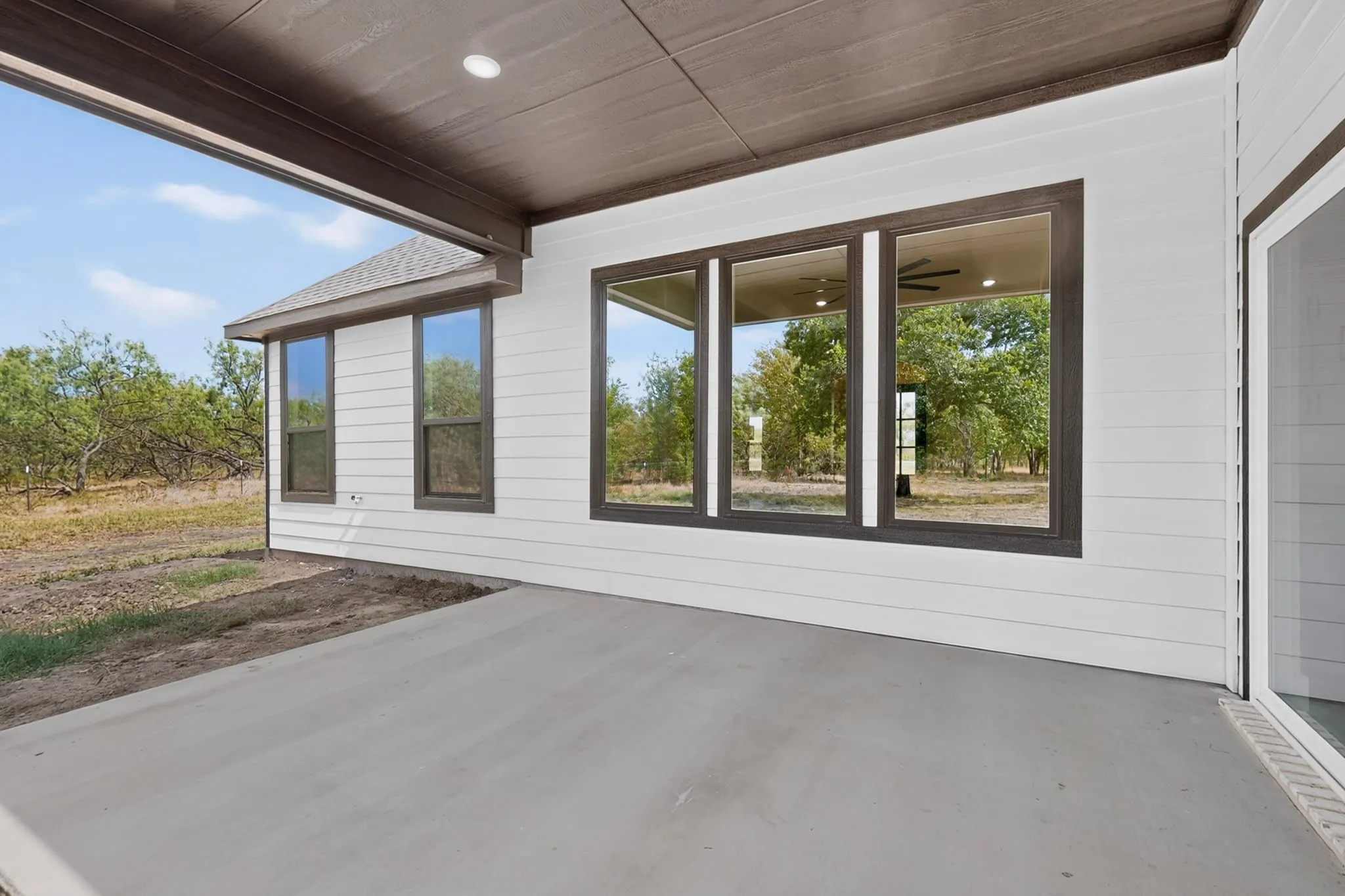 Single Family Residence For Sale in Navarro County , 205 COOL SPRINGS CIRCLE, Corsicana, Texas 75110, 4 Bedroom, 3 Bathroom, 2 Garage spaces, 2,067 Sqft, built in 2026, mls#21335833, Real Estate Agent in Corsicana, Homes For Sale in Navarro county, Homes For Sale in Corsicana, Realtor in Corsicana Texas, Real Estate Brokerage Independent Realty Texas, Luminita Cordes Realtor