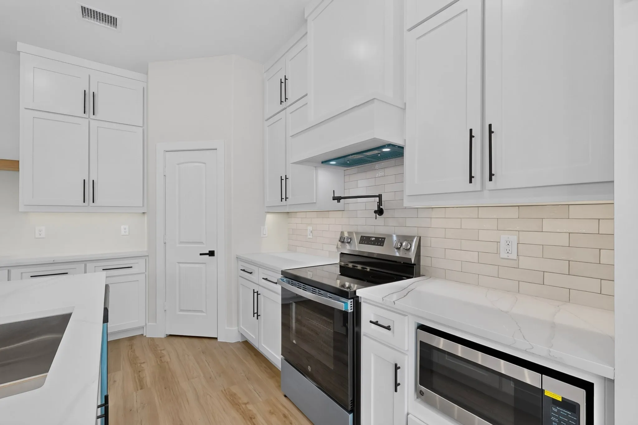 Single Family Residence For Sale in Navarro County , 205 COOL SPRINGS CIRCLE, Corsicana, Texas 75110, 4 Bedroom, 3 Bathroom, 2 Garage spaces, 2,067 Sqft, built in 2026, mls#21335833, Real Estate Agent in Corsicana, Homes For Sale in Navarro county, Homes For Sale in Corsicana, Realtor in Corsicana Texas, Real Estate Brokerage Independent Realty Texas, Luminita Cordes Realtor