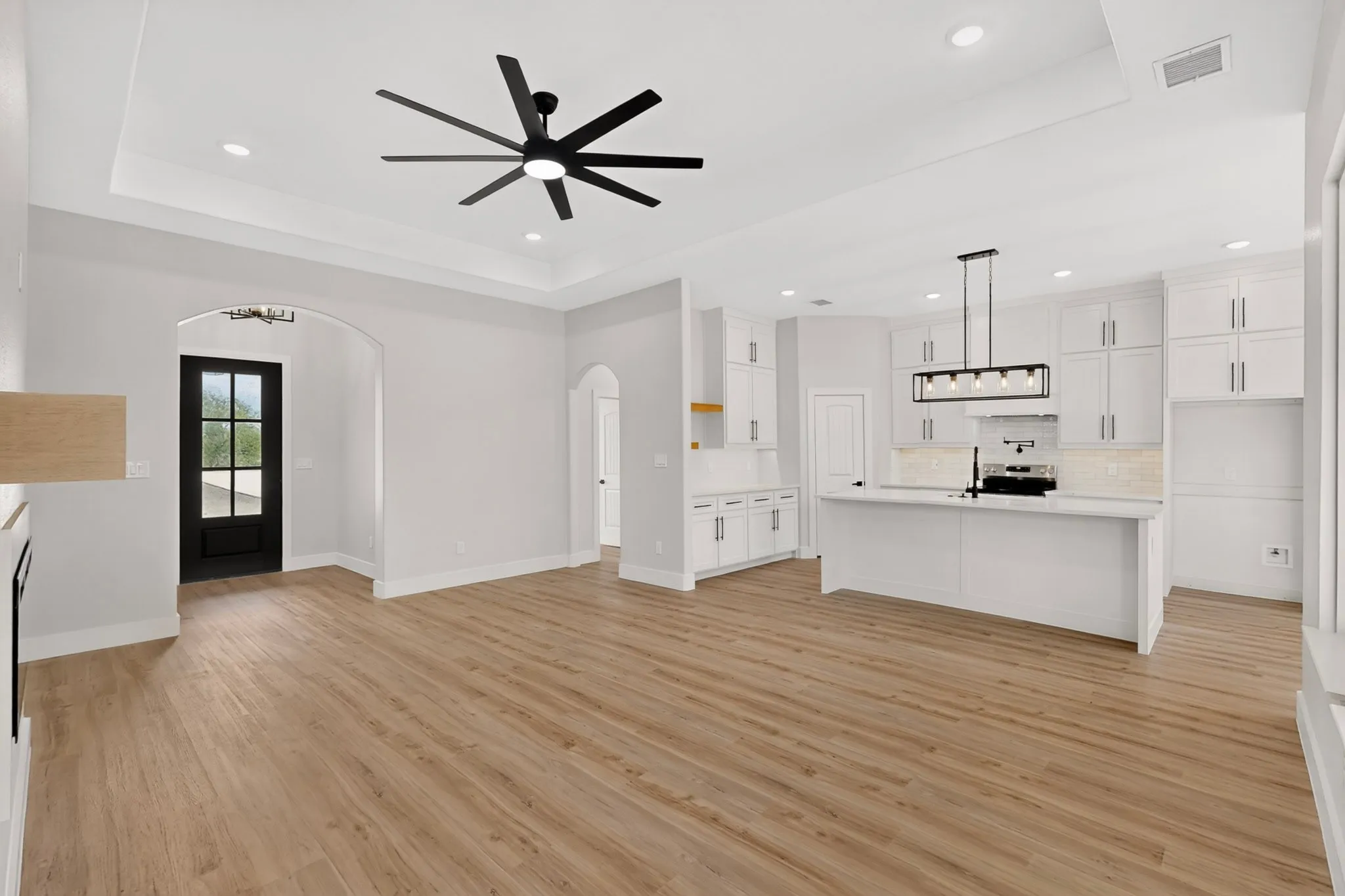 Single Family Residence For Sale in Navarro County , 205 COOL SPRINGS CIRCLE, Corsicana, Texas 75110, 4 Bedroom, 3 Bathroom, 2 Garage spaces, 2,067 Sqft, built in 2026, mls#21335833, Real Estate Agent in Corsicana, Homes For Sale in Navarro county, Homes For Sale in Corsicana, Realtor in Corsicana Texas, Real Estate Brokerage Independent Realty Texas, Luminita Cordes Realtor