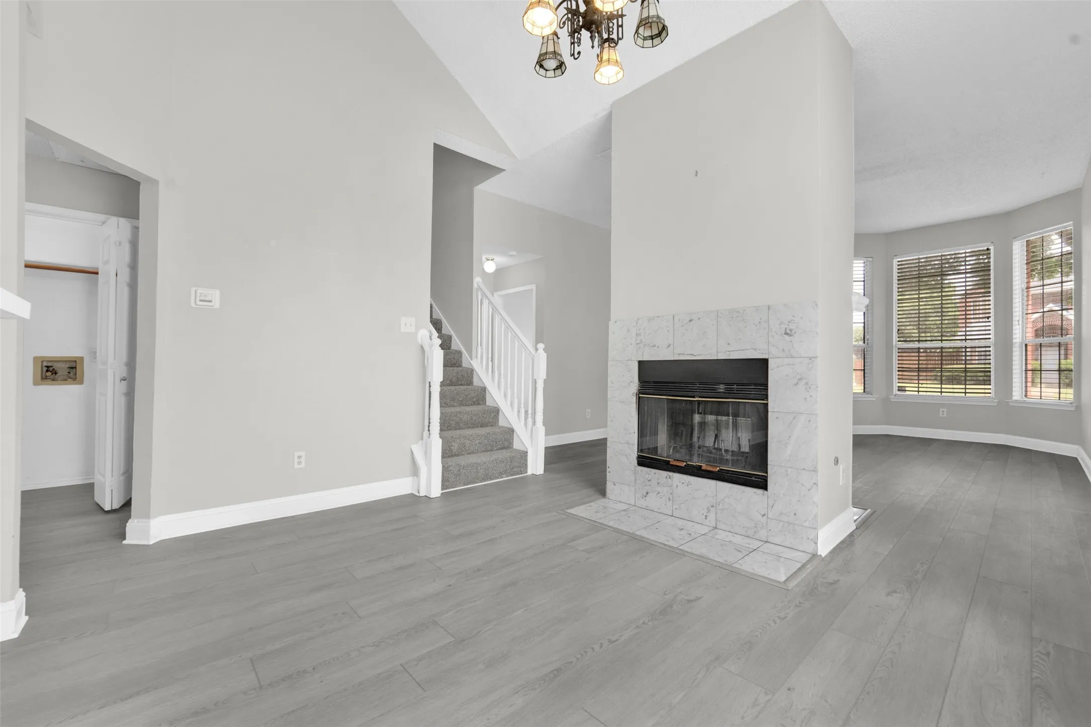 Single Family Residence For Rent in Dallas County , 1410 Post Oak Drive, Rowlett, Texas 75089, 3 Bedroom, 3 Bathroom, 2 Garage spaces, 1,681 Sqft, built in 1992, mls#21335828, Real Estate Agent in Rowlett, Homes For Rent in Dallas county, Homes For Rent in Rowlett, Realtor in Rowlett Texas, Real Estate Brokerage Independent Realty Texas, Luminita Cordes Realtor