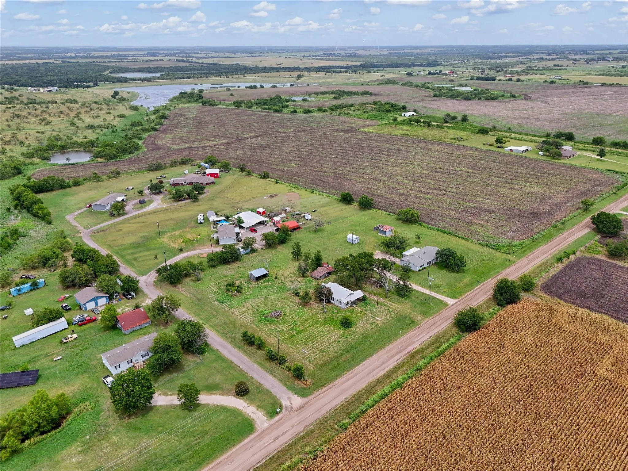 Single Family Residence For Sale in Mc Lennan County , 10847 Elk Road, Axtell, Texas 76624, 2 Bedroom, 1 Bathroom, Garage spaces, 1,102 Sqft, built in 1934, mls#21335637, Real Estate Agent in Axtell, Homes For Sale in Mc Lennan county, Homes For Sale in Axtell, Realtor in Axtell Texas, Real Estate Brokerage Independent Realty Texas, Luminita Cordes Realtor