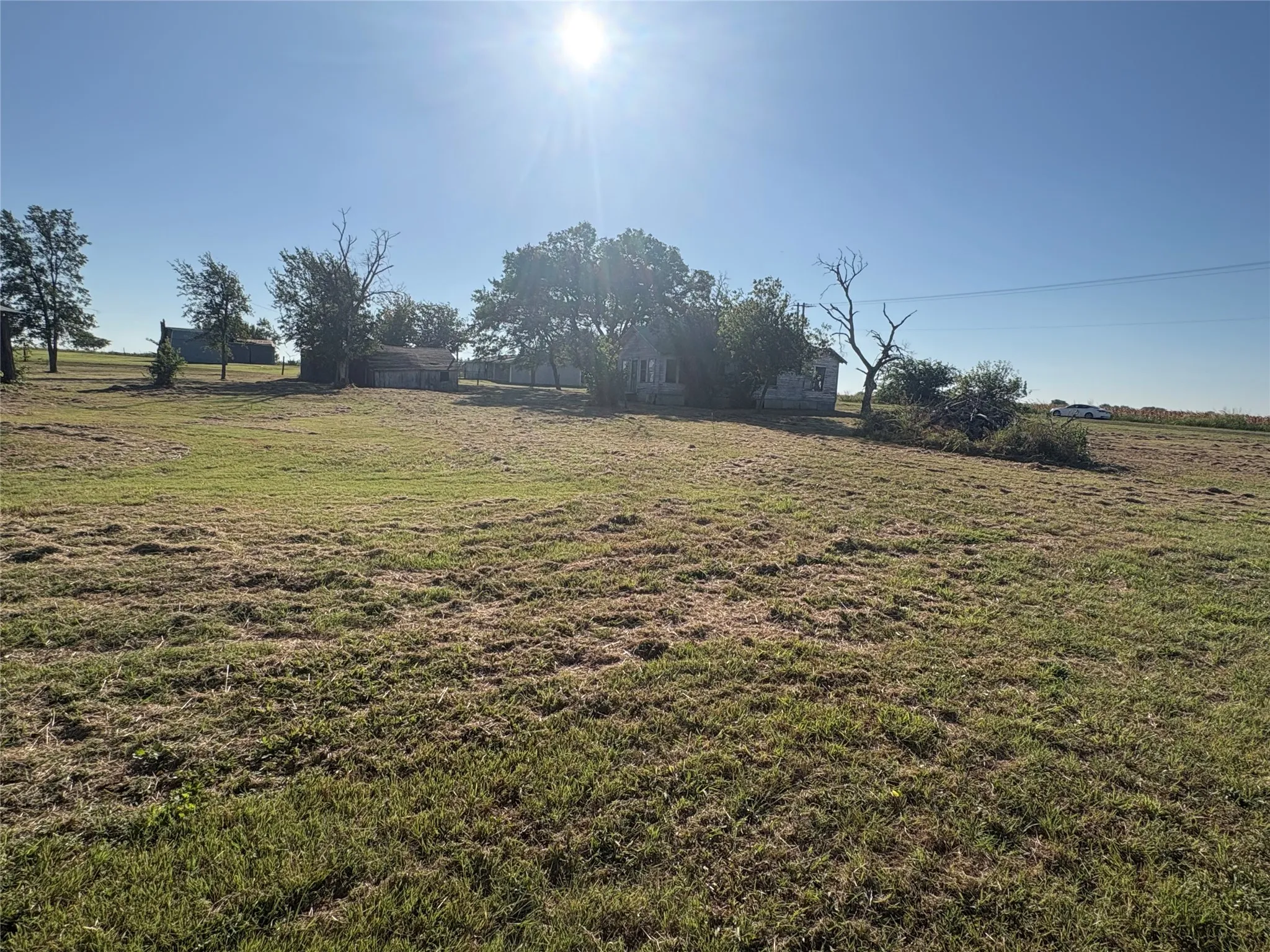 Single Family Residence For Sale in Mc Lennan County , 10847 Elk Road, Axtell, Texas 76624, 2 Bedroom, 1 Bathroom, Garage spaces, 1,102 Sqft, built in 1934, mls#21335637, Real Estate Agent in Axtell, Homes For Sale in Mc Lennan county, Homes For Sale in Axtell, Realtor in Axtell Texas, Real Estate Brokerage Independent Realty Texas, Luminita Cordes Realtor