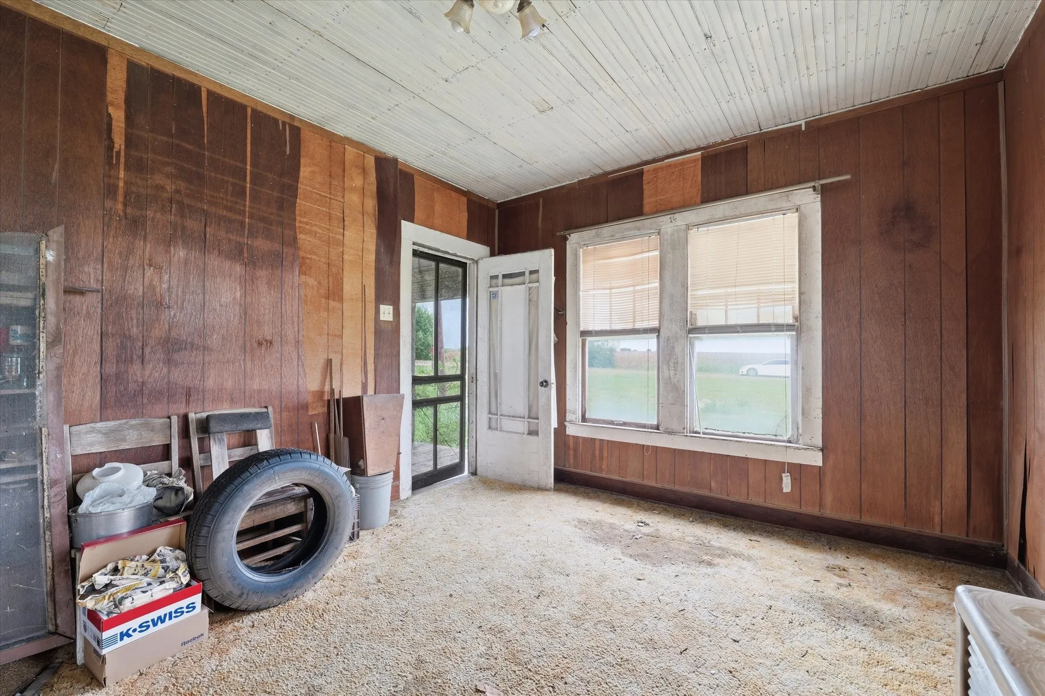 Single Family Residence For Sale in Mc Lennan County , 10847 Elk Road, Axtell, Texas 76624, 2 Bedroom, 1 Bathroom, Garage spaces, 1,102 Sqft, built in 1934, mls#21335637, Real Estate Agent in Axtell, Homes For Sale in Mc Lennan county, Homes For Sale in Axtell, Realtor in Axtell Texas, Real Estate Brokerage Independent Realty Texas, Luminita Cordes Realtor