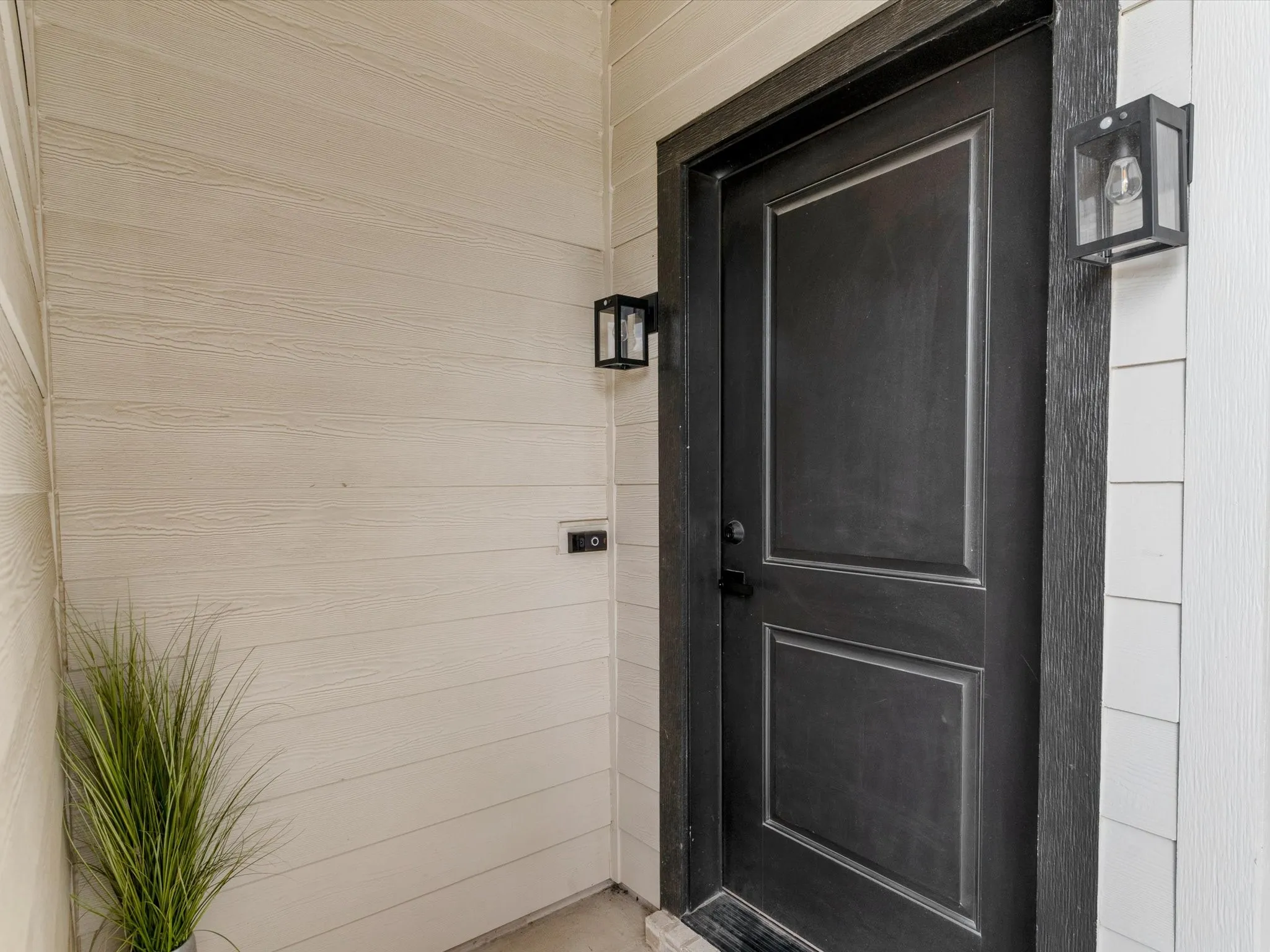 Single Family Residence For Sale in Tarrant County , 1313 Tillery Court, Grapevine, Texas 76051, 3 Bedroom, 3 Bathroom, 2 Garage spaces, 2,065 Sqft, built in 2023, mls#21335861, Real Estate Agent in Grapevine, Homes For Sale in Tarrant county, Homes For Sale in Grapevine, Realtor in Grapevine Texas, Real Estate Brokerage Independent Realty Texas, Luminita Cordes Realtor