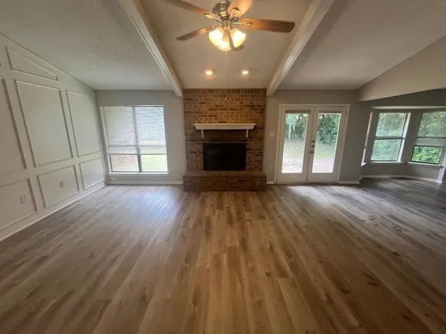 Single Family Residence For Sale in Tarrant County , 934 Robinwood Drive, Arlington, Texas 76017, 3 Bedroom, 2 Bathroom, 2 Garage spaces, 1,938 Sqft, built in 1985, mls#21335868, Real Estate Agent in Arlington, Homes For Sale in Tarrant county, Homes For Sale in Arlington, Realtor in Arlington Texas, Real Estate Brokerage Independent Realty Texas, Luminita Cordes Realtor