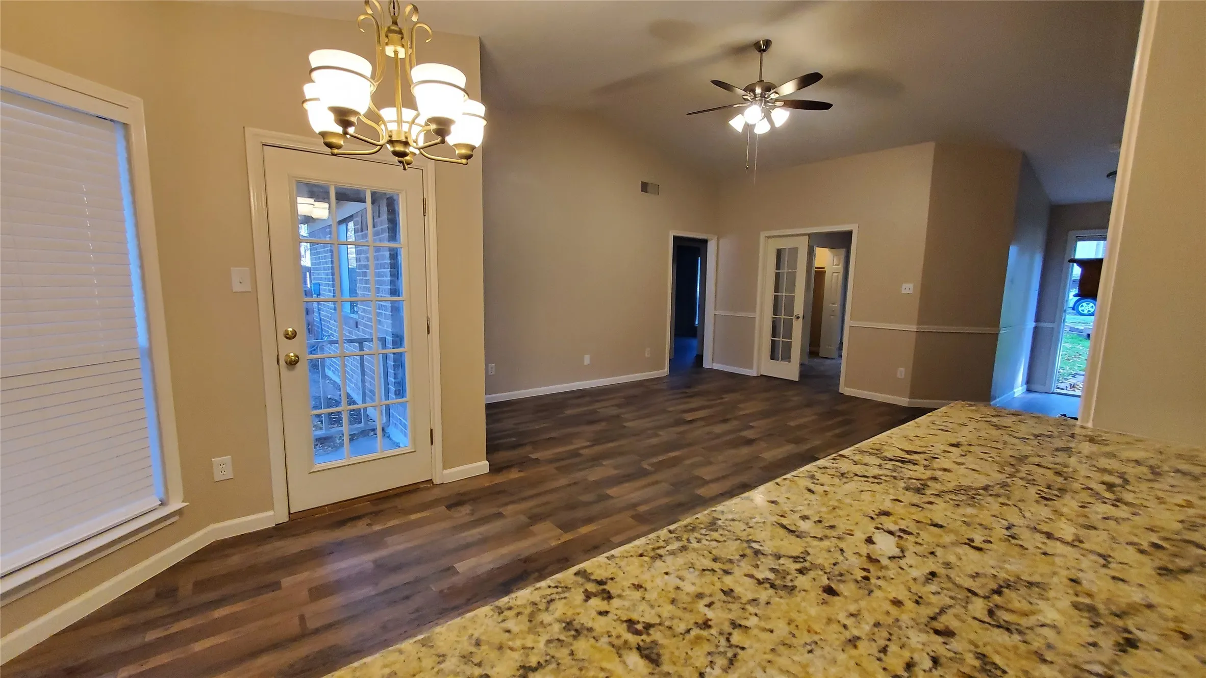 Single Family Residence For Rent in Collin County , 8440 Willow Creek Drive, Frisco, Texas 75034, 4 Bedroom, 2 Bathroom, 2 Garage spaces, 1,540 Sqft, built in 1986, mls#21335871, Real Estate Agent in Frisco, Homes For Rent in Collin county, Homes For Rent in Frisco, Realtor in Frisco Texas, Real Estate Brokerage Independent Realty Texas, Luminita Cordes Realtor