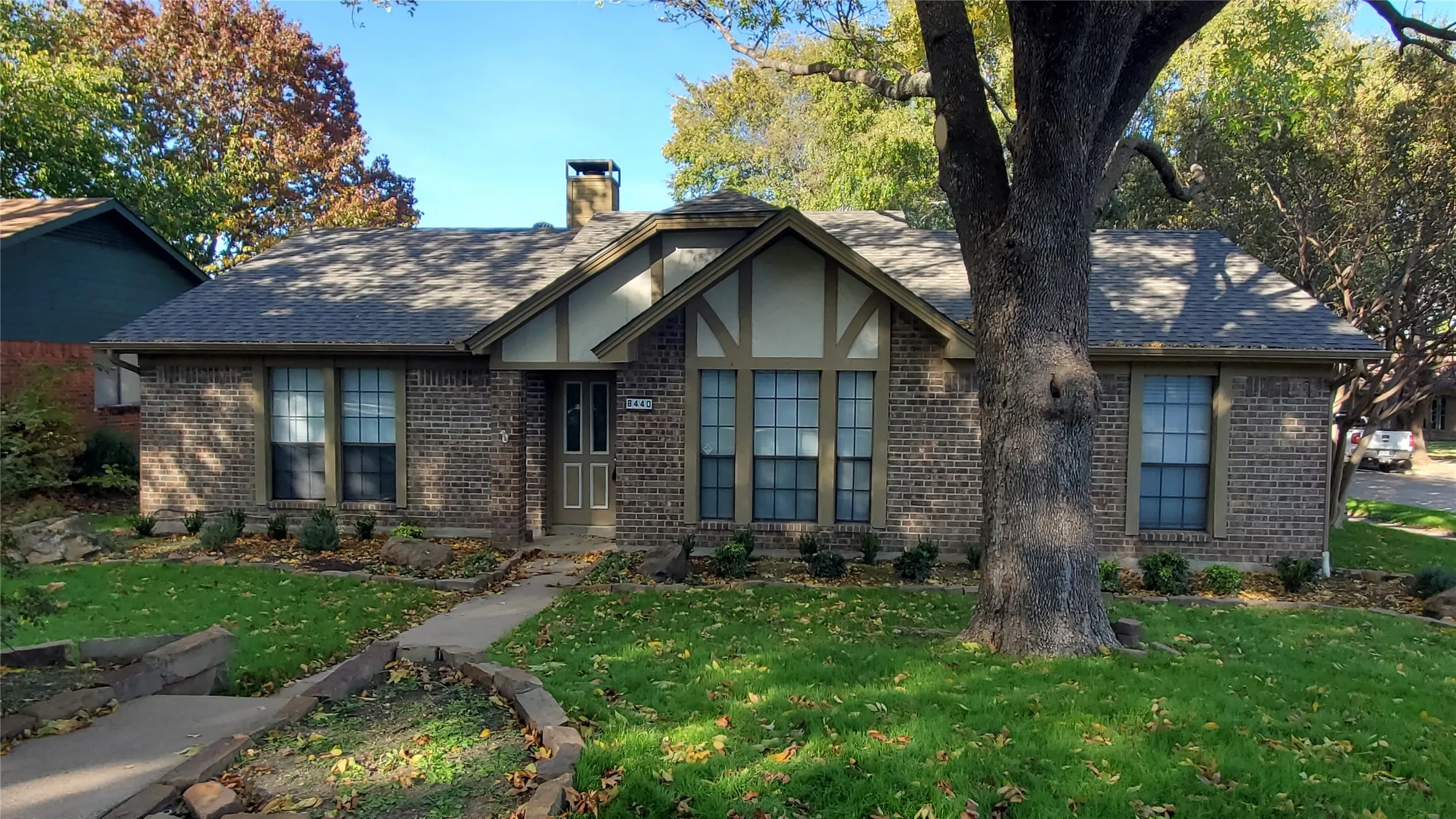 Single Family Residence For Rent in Collin County , 8440 Willow Creek Drive, Frisco, Texas 75034, 4 Bedroom, 2 Bathroom, 2 Garage spaces, 1,540 Sqft, built in 1986, mls#21335871, Real Estate Agent in Frisco, Homes For Rent in Collin county, Homes For Rent in Frisco, Realtor in Frisco Texas, Real Estate Brokerage Independent Realty Texas, Luminita Cordes Realtor