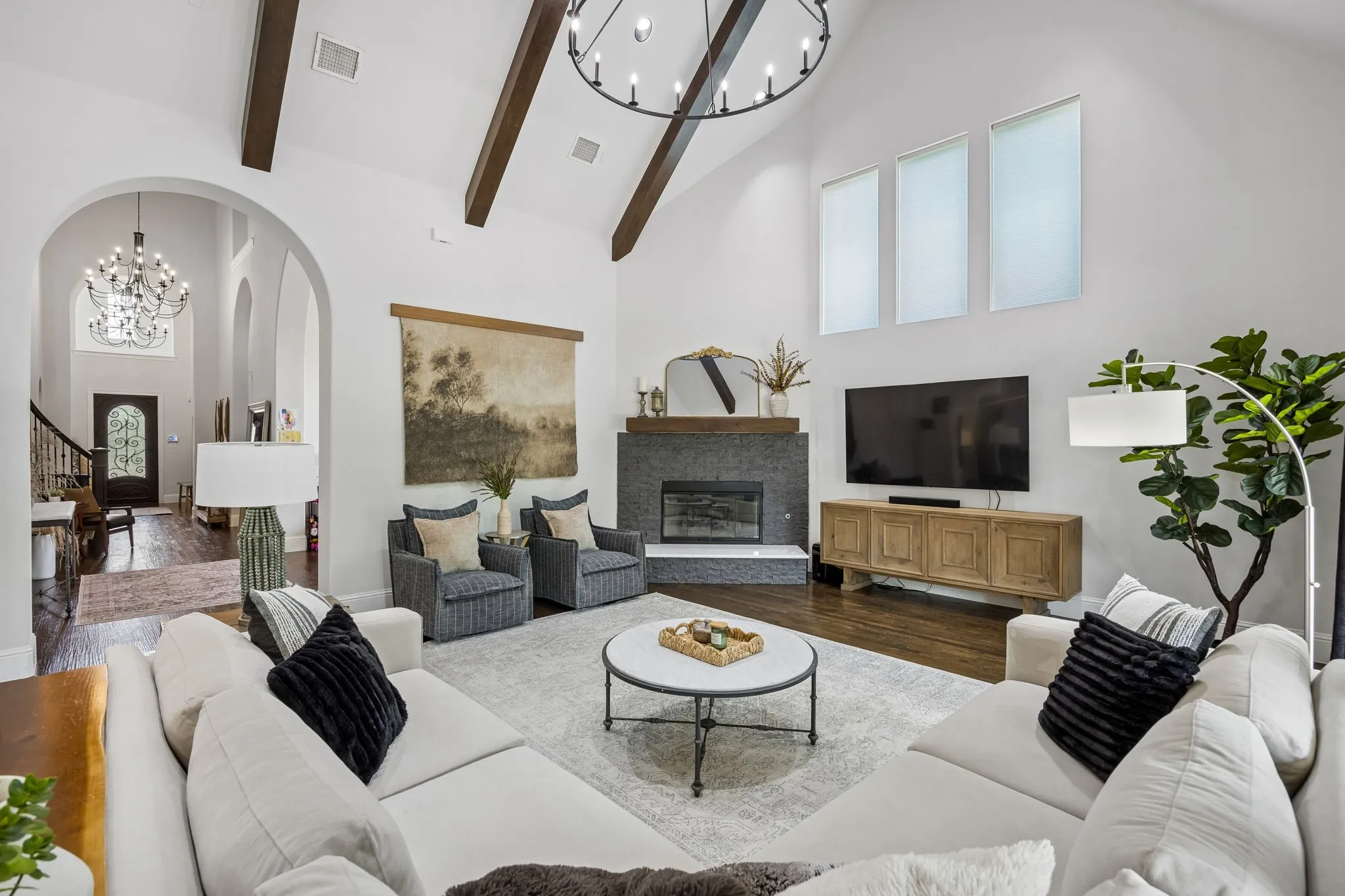Single Family Residence For Sale in Denton County , 3812 Shady Creek Court, Frisco, Texas 75033, 4 Bedroom, 5 Bathroom, 3 Garage spaces, 4,569 Sqft, built in 2014, mls#21333021, Real Estate Agent in Frisco, Homes For Sale in Denton county, Homes For Sale in Frisco, Realtor in Frisco Texas, Real Estate Brokerage Independent Realty Texas, Luminita Cordes Realtor