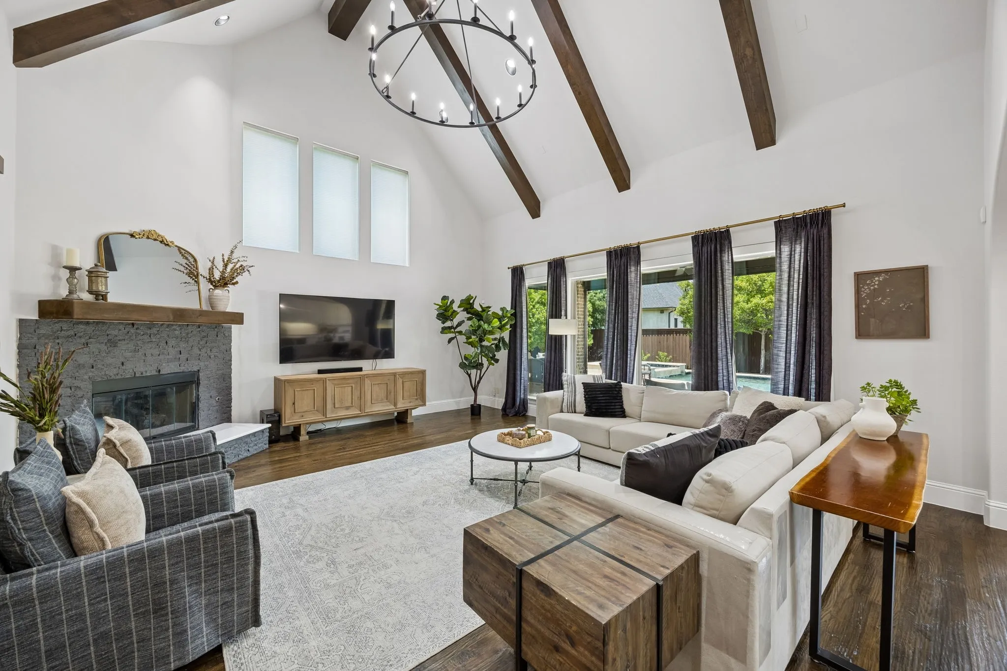 Single Family Residence For Sale in Denton County , 3812 Shady Creek Court, Frisco, Texas 75033, 4 Bedroom, 5 Bathroom, 3 Garage spaces, 4,569 Sqft, built in 2014, mls#21333021, Real Estate Agent in Frisco, Homes For Sale in Denton county, Homes For Sale in Frisco, Realtor in Frisco Texas, Real Estate Brokerage Independent Realty Texas, Luminita Cordes Realtor