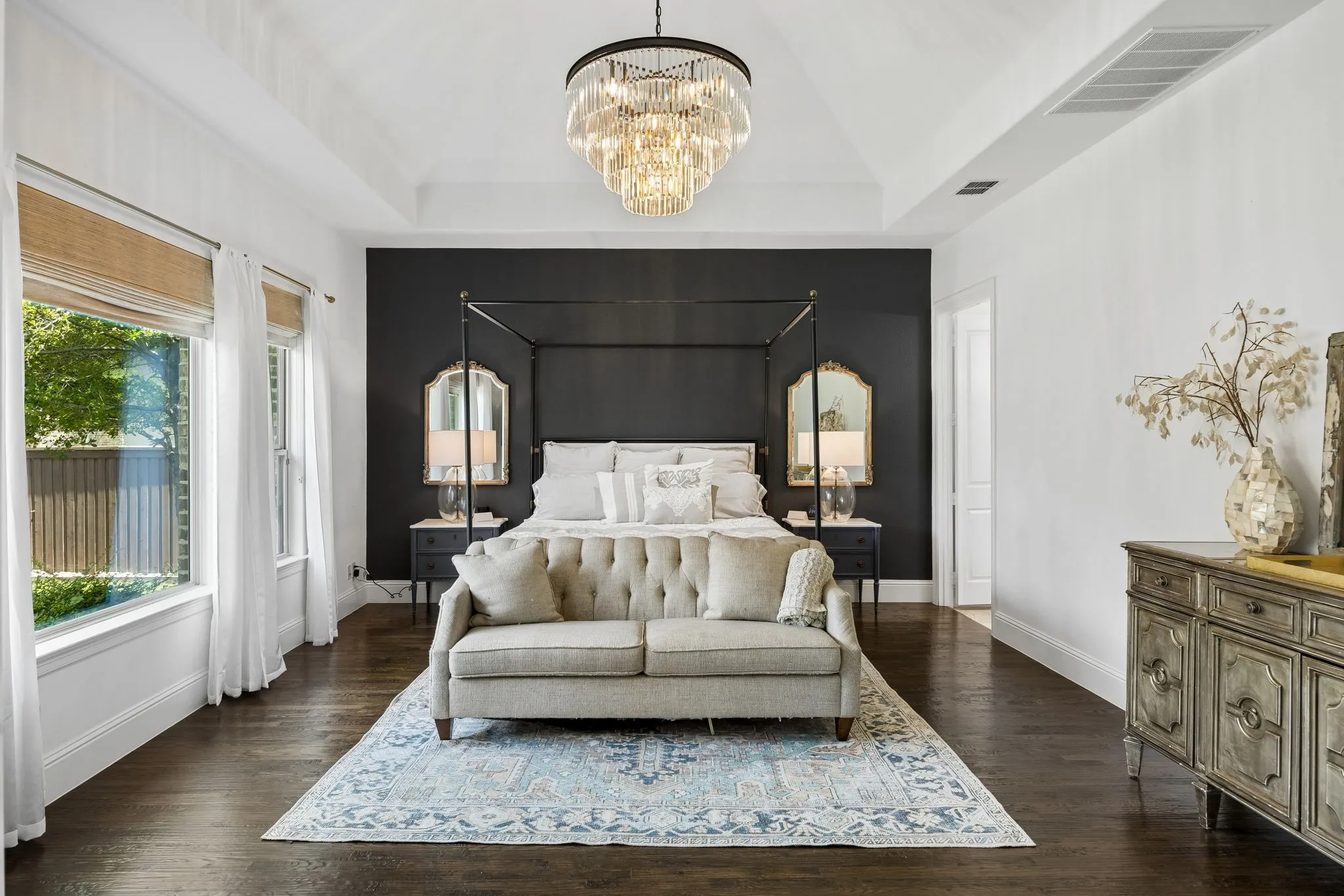 Single Family Residence For Sale in Denton County , 3812 Shady Creek Court, Frisco, Texas 75033, 4 Bedroom, 5 Bathroom, 3 Garage spaces, 4,569 Sqft, built in 2014, mls#21333021, Real Estate Agent in Frisco, Homes For Sale in Denton county, Homes For Sale in Frisco, Realtor in Frisco Texas, Real Estate Brokerage Independent Realty Texas, Luminita Cordes Realtor