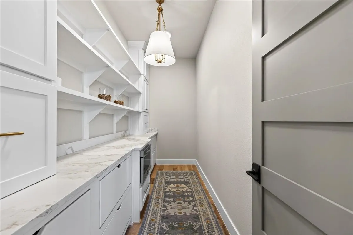 Single Family Residence For Sale in Parker County , 4005 Charleston Peak, Aledo, Texas 76008, 4 Bedroom, 5 Bathroom, 3 Garage spaces, 4,764 Sqft, built in 2025, mls#21335053, Real Estate Agent in Aledo, Homes For Sale in Parker county, Homes For Sale in Aledo, Realtor in Aledo Texas, Real Estate Brokerage Independent Realty Texas, Luminita Cordes Realtor