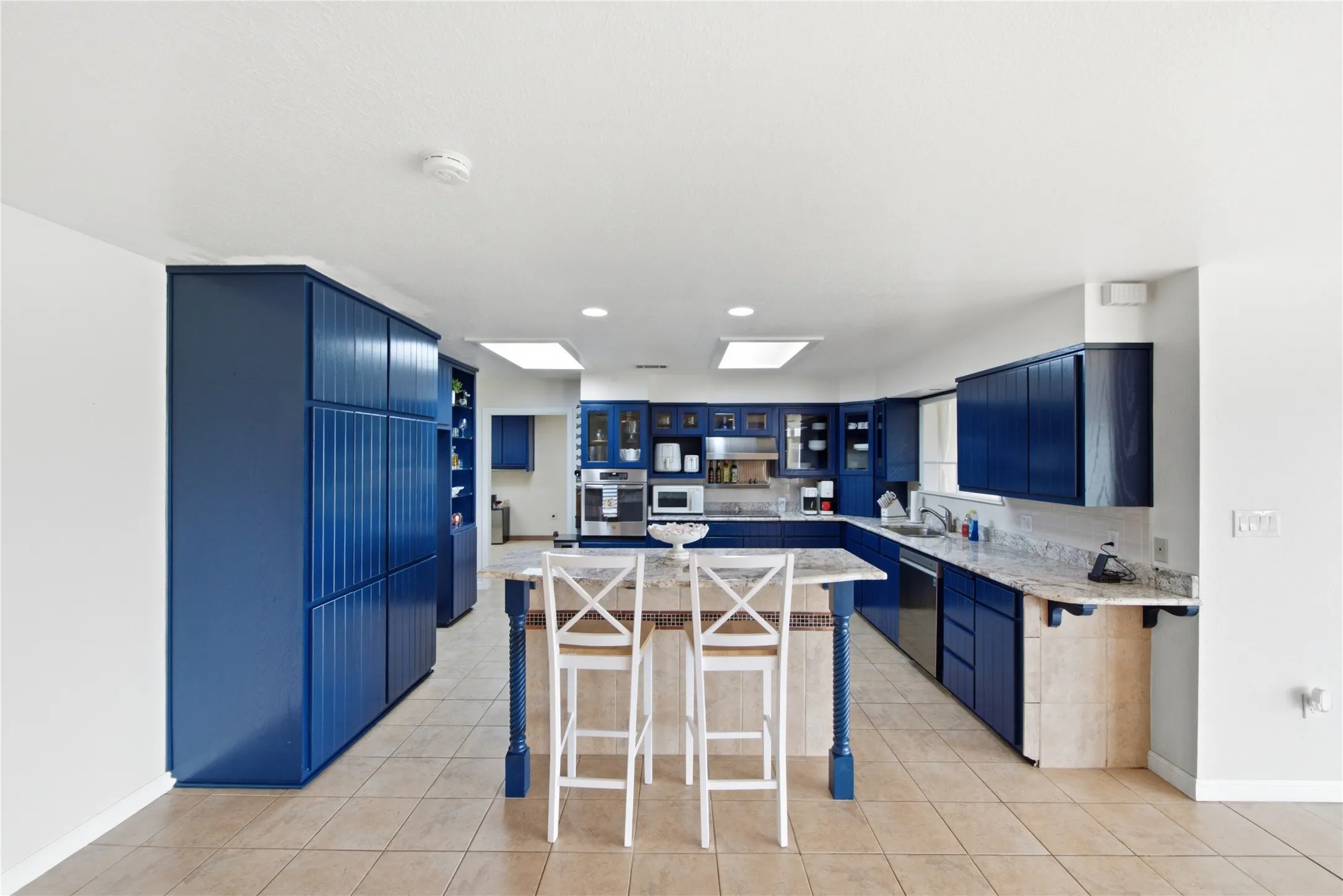 Single Family Residence For Sale in Bosque County , 181 County Road 1747, Clifton, Texas 76634, 3 Bedroom, 2 Bathroom, Garage spaces, 2,760 Sqft, built in 1970, mls#21335875, Real Estate Agent in Clifton, Homes For Sale in Bosque county, Homes For Sale in Clifton, Realtor in Clifton Texas, Real Estate Brokerage Independent Realty Texas, Luminita Cordes Realtor