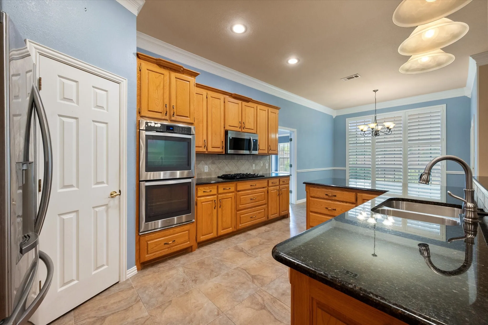 Single Family Residence For Sale in Tarrant County , 8904 Thornway Drive, North Richland Hills, Texas 76182, 4 Bedroom, 3 Bathroom, 3 Garage spaces, 3,029 Sqft, built in 1996, mls#21335704, Real Estate Agent in North Richland Hills, Homes For Sale in Tarrant county, Homes For Sale in North Richland Hills, Realtor in North Richland Hills Texas, Real Estate Brokerage Independent Realty Texas, Luminita Cordes Realtor
