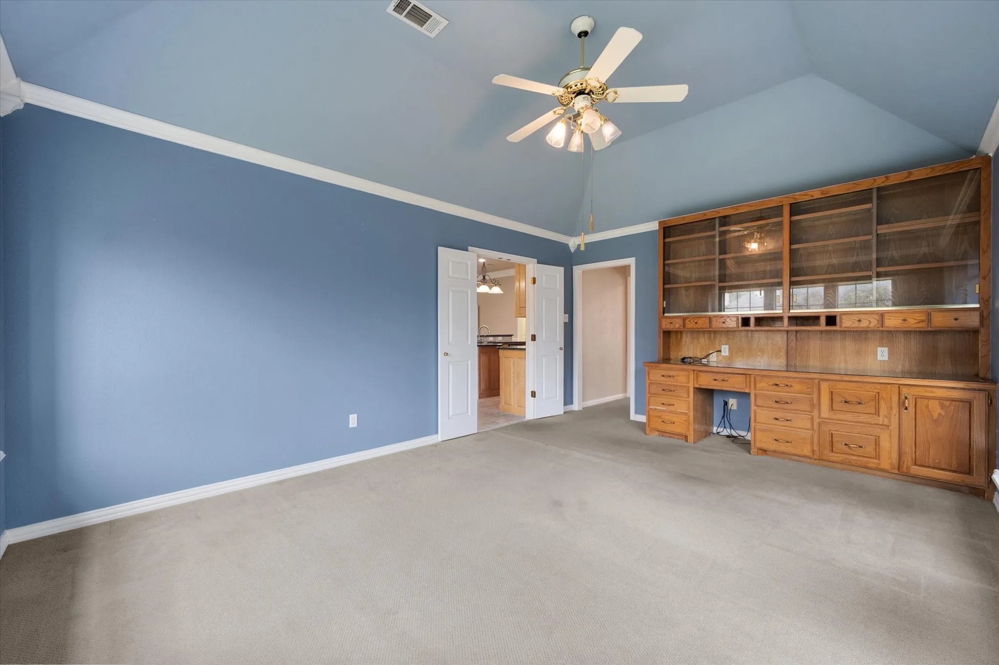 Single Family Residence For Sale in Tarrant County , 8904 Thornway Drive, North Richland Hills, Texas 76182, 4 Bedroom, 3 Bathroom, 3 Garage spaces, 3,029 Sqft, built in 1996, mls#21335704, Real Estate Agent in North Richland Hills, Homes For Sale in Tarrant county, Homes For Sale in North Richland Hills, Realtor in North Richland Hills Texas, Real Estate Brokerage Independent Realty Texas, Luminita Cordes Realtor