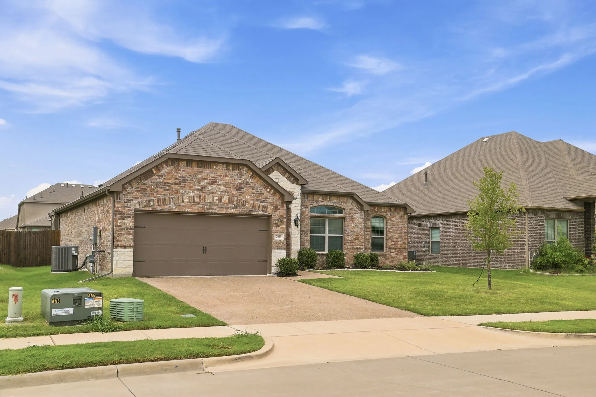 Single Family Residence For Sale in Collin County , 2911 Diamondback Drive, Melissa, Texas 75454, 3 Bedroom, 2 Bathroom, 2 Garage spaces, 1,877 Sqft, built in 2022, mls#21329035, Real Estate Agent in Melissa, Homes For Sale in Collin county, Homes For Sale in Melissa, Realtor in Melissa Texas, Real Estate Brokerage Independent Realty Texas, Luminita Cordes Realtor