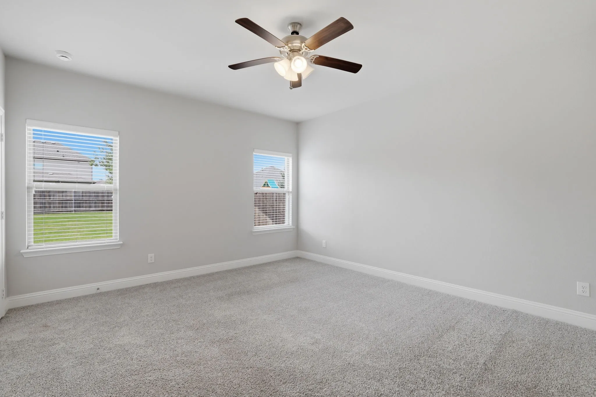 Single Family Residence For Sale in Collin County , 2911 Diamondback Drive, Melissa, Texas 75454, 3 Bedroom, 2 Bathroom, 2 Garage spaces, 1,877 Sqft, built in 2022, mls#21329035, Real Estate Agent in Melissa, Homes For Sale in Collin county, Homes For Sale in Melissa, Realtor in Melissa Texas, Real Estate Brokerage Independent Realty Texas, Luminita Cordes Realtor