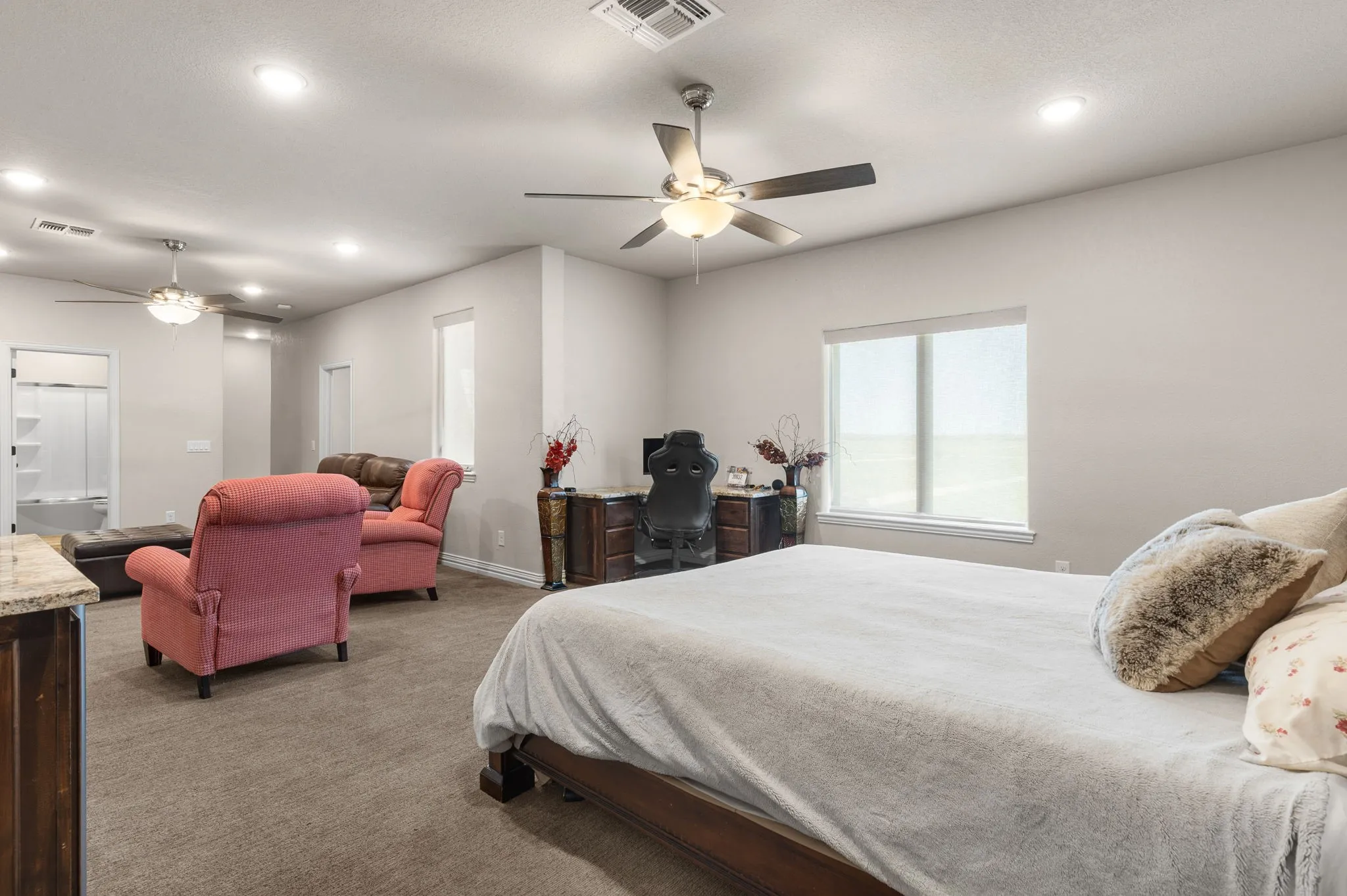 Single Family Residence For Sale in Archer County , 18713 FM 1954, Wichita Falls, Texas 76310, 4 Bedroom, 3 Bathroom, 3 Garage spaces, 3,075 Sqft, built in 2020, mls#21320746, Real Estate Agent in Wichita Falls, Homes For Sale in Archer county, Homes For Sale in Wichita Falls, Realtor in Wichita Falls Texas, Real Estate Brokerage Independent Realty Texas, Luminita Cordes Realtor