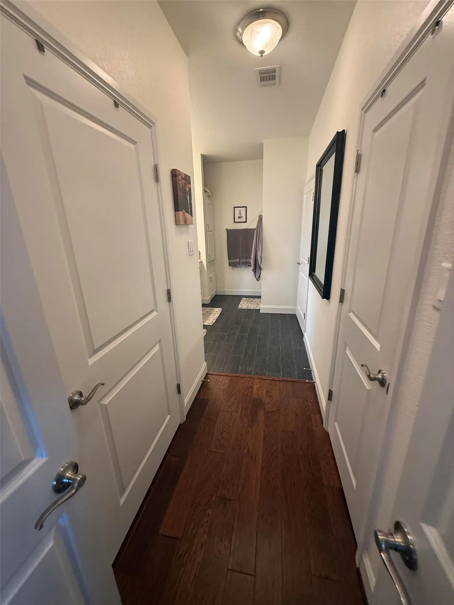 Single Family Residence For Sale in Tarrant County , 4803 Calmont Avenue, Fort Worth, Texas 76107, 3 Bedroom, 2 Bathroom, 2 Garage spaces, 2,574 Sqft, built in 2016, mls#21335891, Real Estate Agent in Fort Worth, Homes For Sale in Tarrant county, Homes For Sale in Fort Worth, Realtor in Fort Worth Texas, Real Estate Brokerage Independent Realty Texas, Luminita Cordes Realtor