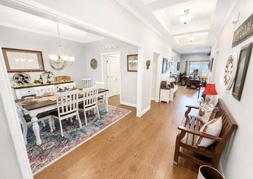 Single Family Residence For Sale in Tarrant County , 4803 Calmont Avenue, Fort Worth, Texas 76107, 3 Bedroom, 2 Bathroom, 2 Garage spaces, 2,574 Sqft, built in 2016, mls#21335891, Real Estate Agent in Fort Worth, Homes For Sale in Tarrant county, Homes For Sale in Fort Worth, Realtor in Fort Worth Texas, Real Estate Brokerage Independent Realty Texas, Luminita Cordes Realtor