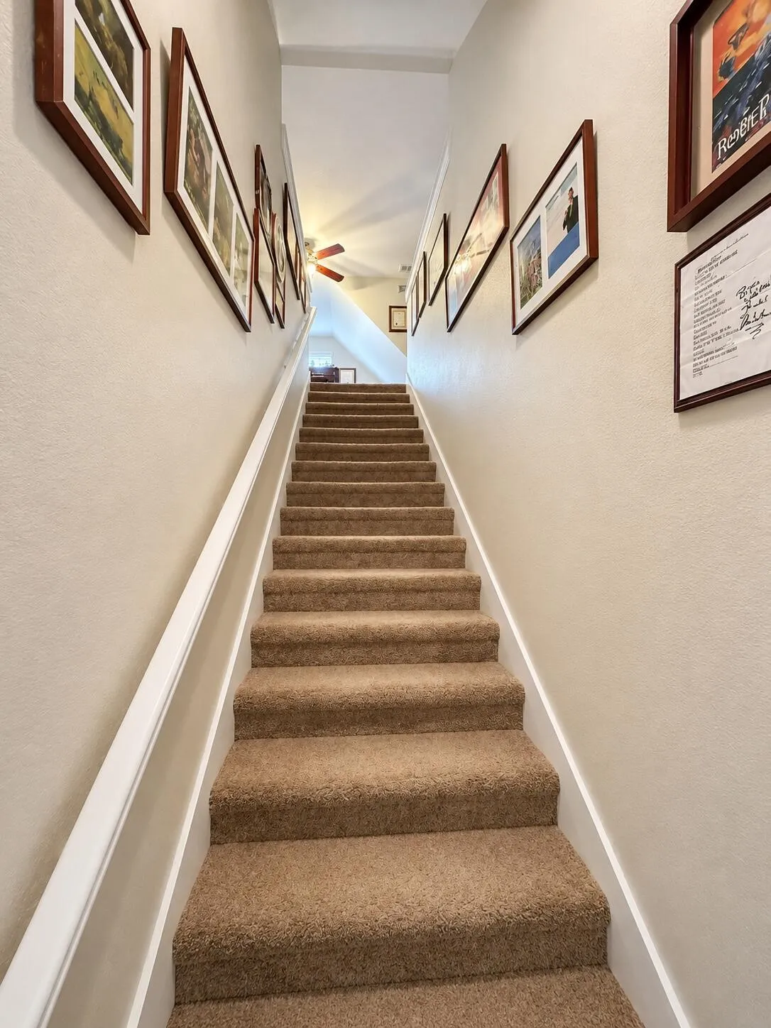 Single Family Residence For Sale in Tarrant County , 4803 Calmont Avenue, Fort Worth, Texas 76107, 3 Bedroom, 2 Bathroom, 2 Garage spaces, 2,574 Sqft, built in 2016, mls#21335891, Real Estate Agent in Fort Worth, Homes For Sale in Tarrant county, Homes For Sale in Fort Worth, Realtor in Fort Worth Texas, Real Estate Brokerage Independent Realty Texas, Luminita Cordes Realtor