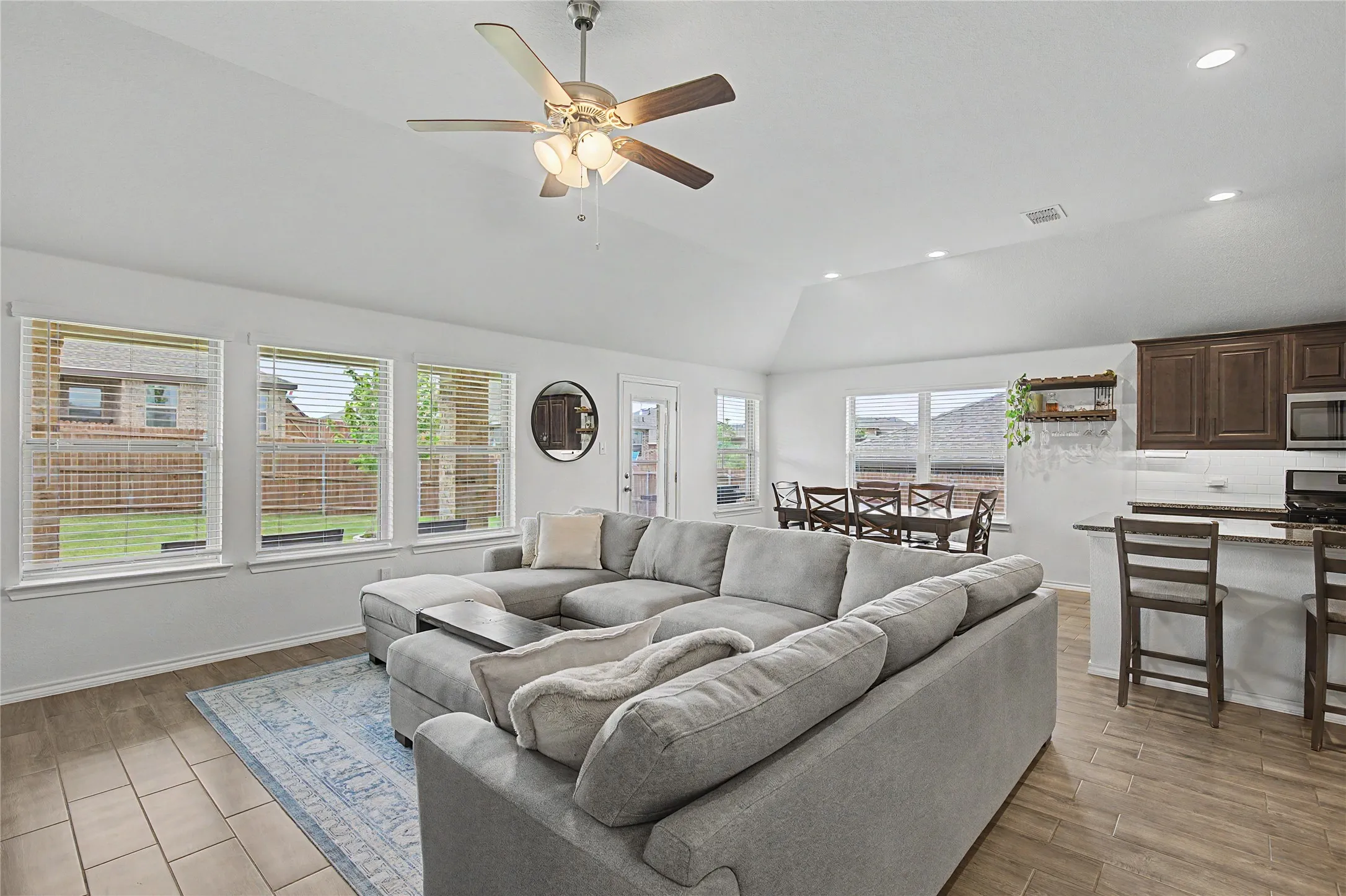Single Family Residence For Sale in Parker County , 1825 Agarito Drive, Weatherford, Texas 76086, 3 Bedroom, 2 Bathroom, 2 Garage spaces, 1,620 Sqft, built in 2022, Price $344,000, mls#21335888, Real Estate Agent in Weatherford, Homes For Sale in Parker county, Homes For Sale in Weatherford, Realtor in Weatherford Texas, Real Estate Brokerage Independent Realty Texas, Luminita Cordes Realtor