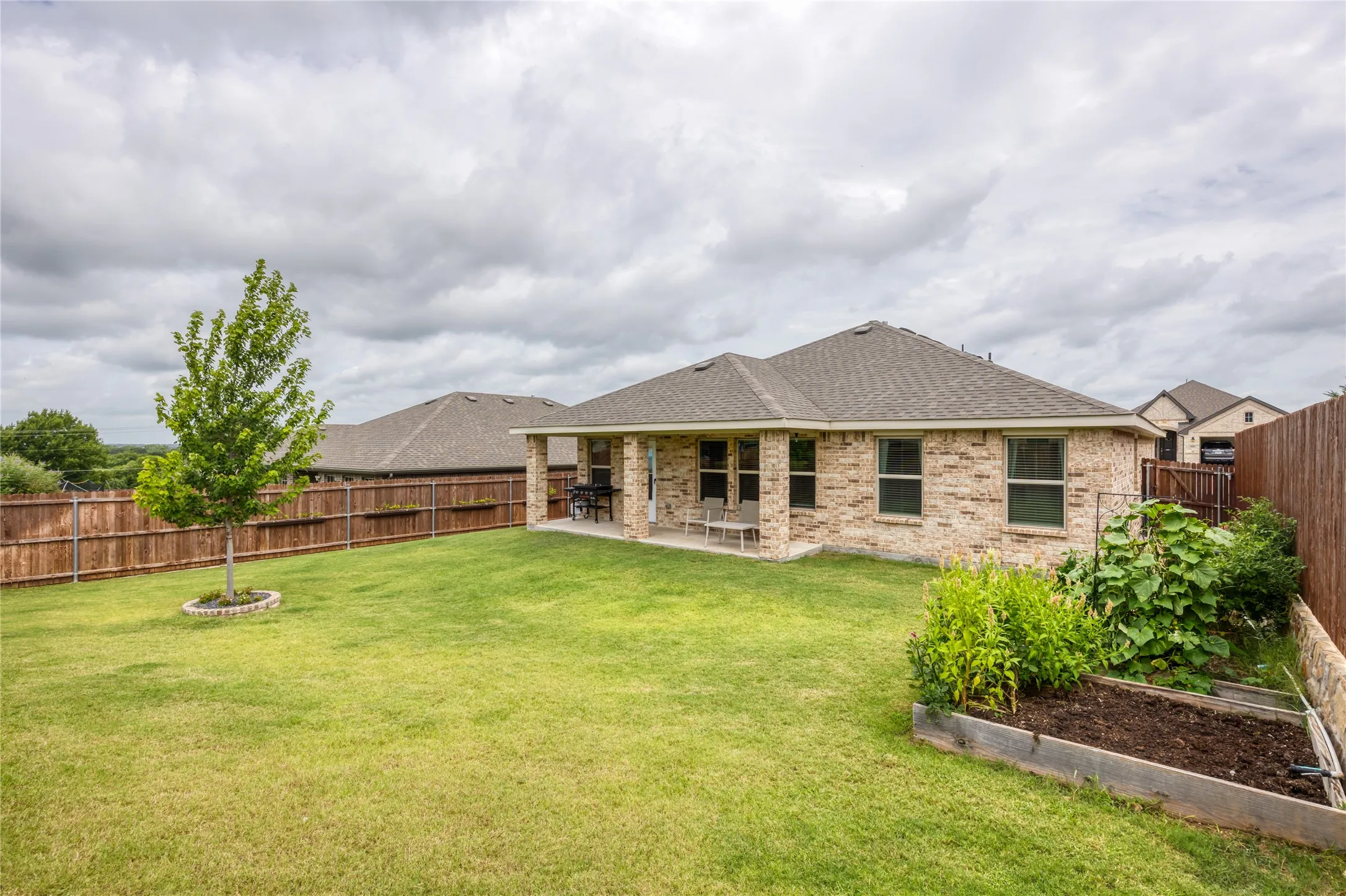 Single Family Residence For Sale in Parker County , 1825 Agarito Drive, Weatherford, Texas 76086, 3 Bedroom, 2 Bathroom, 2 Garage spaces, 1,620 Sqft, built in 2022, Price $344,000, mls#21335888, Real Estate Agent in Weatherford, Homes For Sale in Parker county, Homes For Sale in Weatherford, Realtor in Weatherford Texas, Real Estate Brokerage Independent Realty Texas, Luminita Cordes Realtor