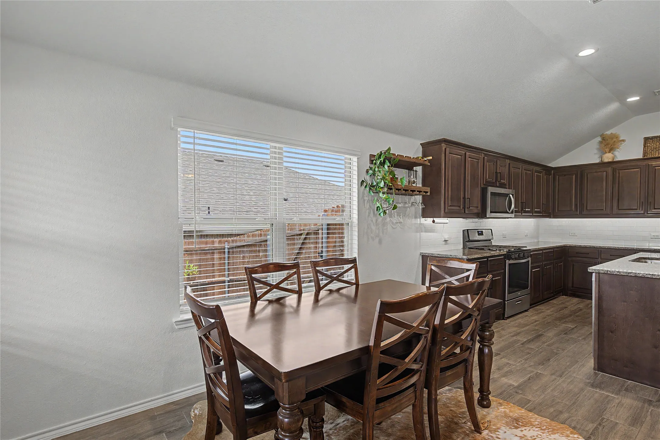 Single Family Residence For Sale in Parker County , 1825 Agarito Drive, Weatherford, Texas 76086, 3 Bedroom, 2 Bathroom, 2 Garage spaces, 1,620 Sqft, built in 2022, Price $344,000, mls#21335888, Real Estate Agent in Weatherford, Homes For Sale in Parker county, Homes For Sale in Weatherford, Realtor in Weatherford Texas, Real Estate Brokerage Independent Realty Texas, Luminita Cordes Realtor