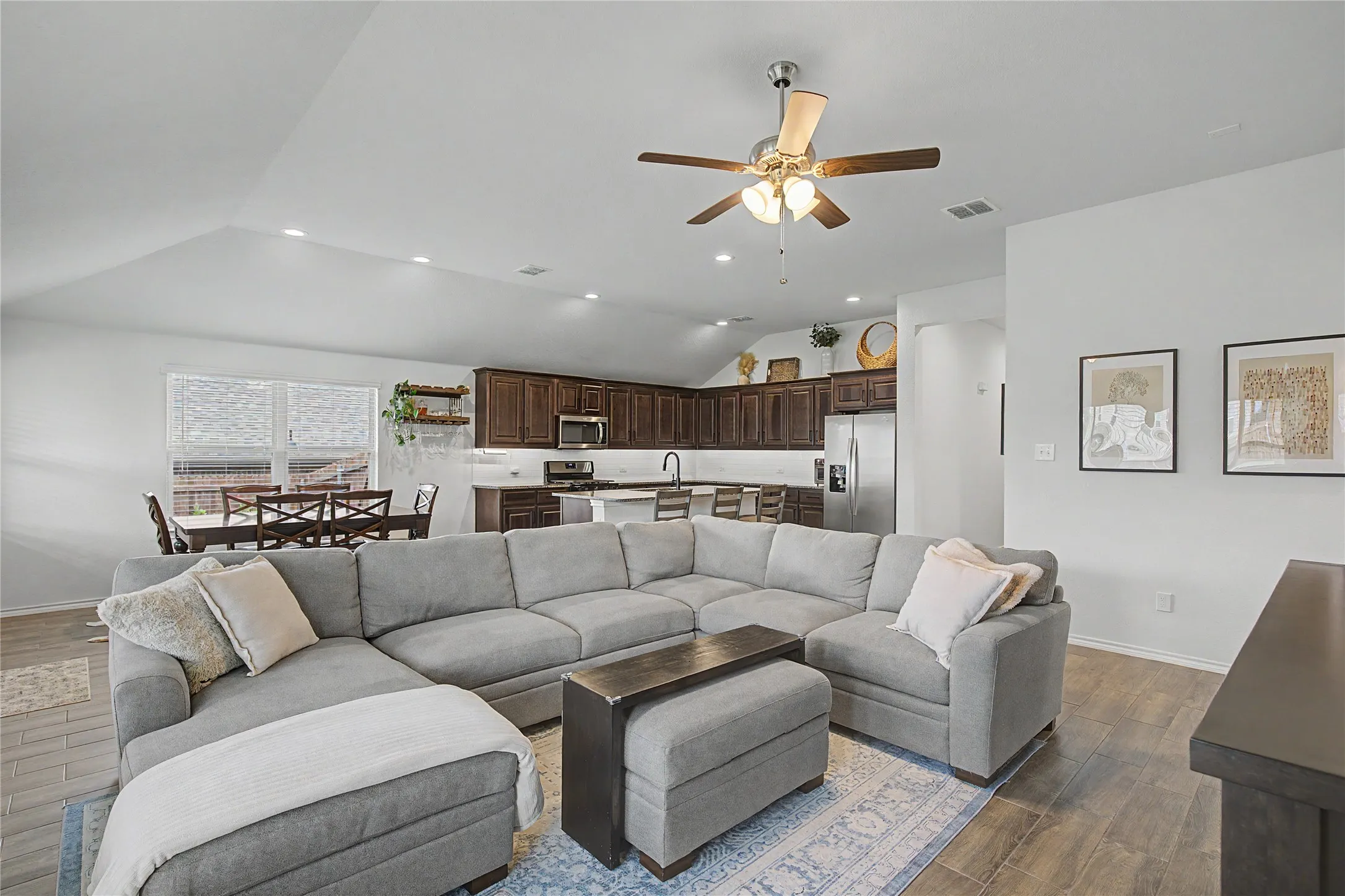 Single Family Residence For Sale in Parker County , 1825 Agarito Drive, Weatherford, Texas 76086, 3 Bedroom, 2 Bathroom, 2 Garage spaces, 1,620 Sqft, built in 2022, Price $344,000, mls#21335888, Real Estate Agent in Weatherford, Homes For Sale in Parker county, Homes For Sale in Weatherford, Realtor in Weatherford Texas, Real Estate Brokerage Independent Realty Texas, Luminita Cordes Realtor