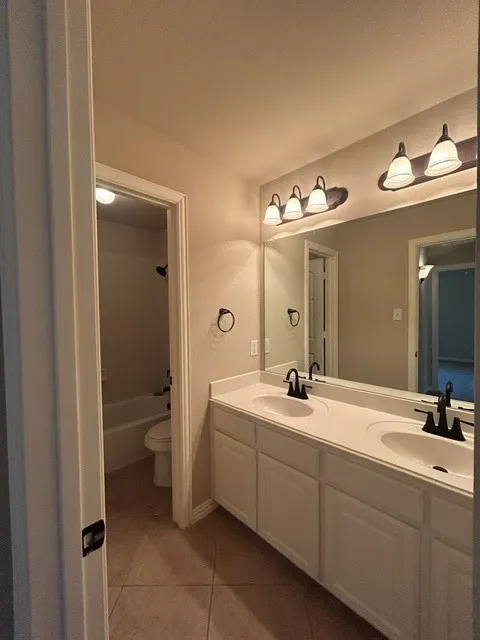 Single Family Residence For Rent in Denton County , 3004 Hereford Drive, Lewisville, Texas 75056, 3 Bedroom, 3 Bathroom, 2 Garage spaces, 2,314 Sqft, built in 2009, mls#21335881, Real Estate Agent in Lewisville, Homes For Rent in Denton county, Homes For Rent in Lewisville, Realtor in Lewisville Texas, Real Estate Brokerage Independent Realty Texas, Luminita Cordes Realtor