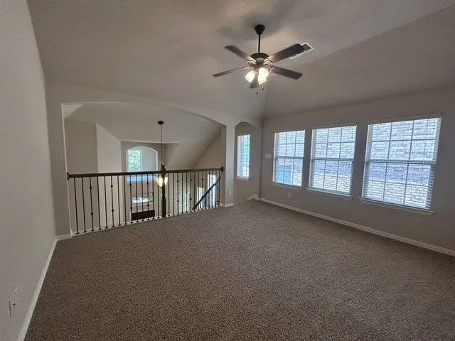 Single Family Residence For Rent in Denton County , 3004 Hereford Drive, Lewisville, Texas 75056, 3 Bedroom, 3 Bathroom, 2 Garage spaces, 2,314 Sqft, built in 2009, mls#21335881, Real Estate Agent in Lewisville, Homes For Rent in Denton county, Homes For Rent in Lewisville, Realtor in Lewisville Texas, Real Estate Brokerage Independent Realty Texas, Luminita Cordes Realtor