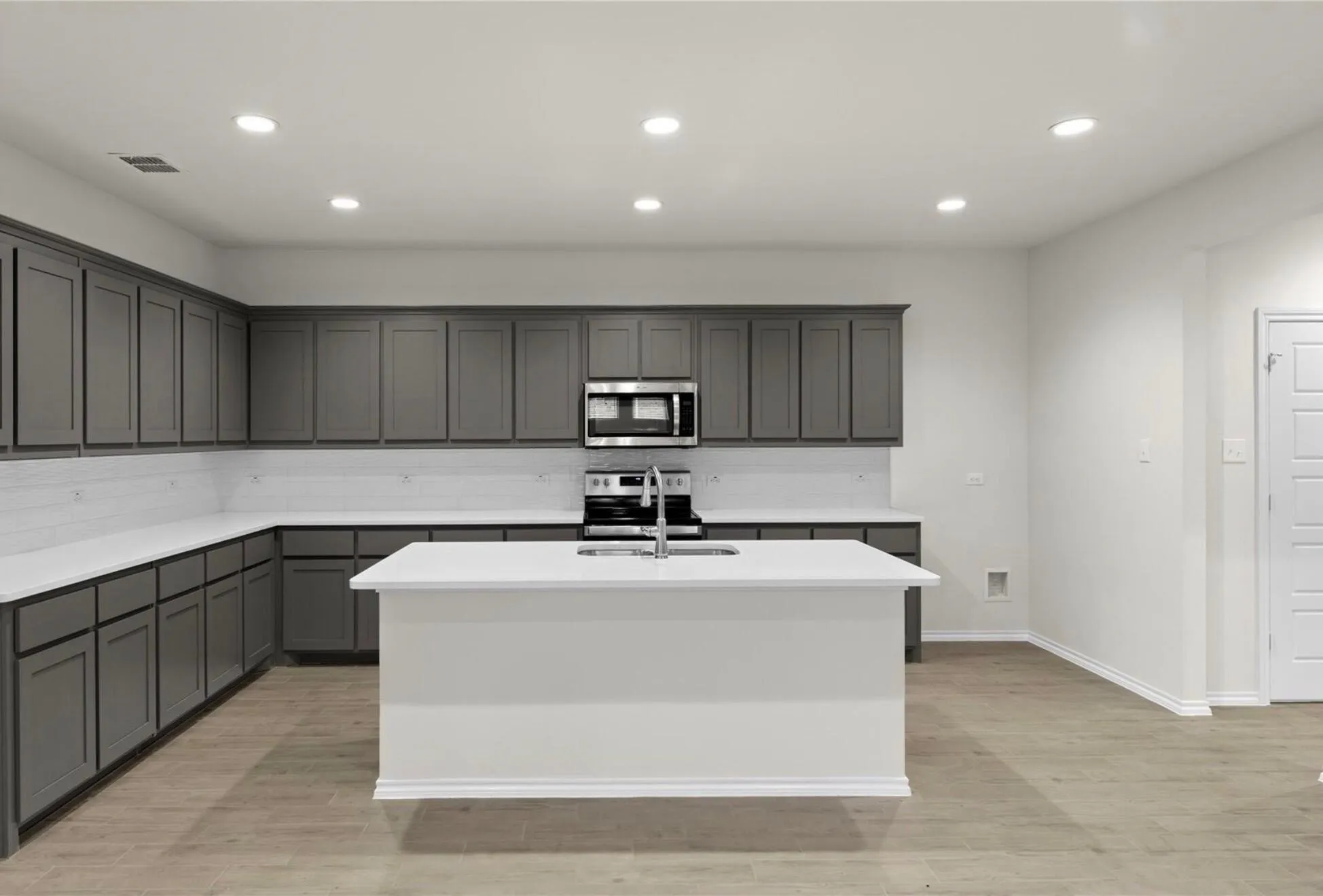 Single Family Residence For Rent in Denton County , 2112 Sesaro Drive, Aubrey, Texas 76227, 4 Bedrooms, 3 Bathrooms, Garage spaces, 2,883 Sqft, built in 2024, Price $3,000, mls#21335905, Real Estate Agent in Aubrey, Homes For Rent in Denton county, Homes For Rent in Aubrey, Realtor in Aubrey Texas, Real Estate Brokerage Independent Realty Texas, Luminita Cordes Realtor