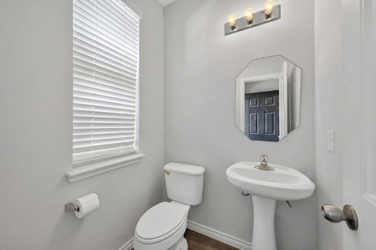 Single Family Residence For Sale in Tarrant County , 8369 Horned Maple Trail, Fort Worth, Texas 76123, 4 Bedroom, 3 Bathroom, 2 Garage spaces, 2,152 Sqft, built in 2021, mls#21276630, Real Estate Agent in Fort Worth, Homes For Sale in Tarrant county, Homes For Sale in Fort Worth, Realtor in Fort Worth Texas, Real Estate Brokerage Independent Realty Texas, Luminita Cordes Realtor