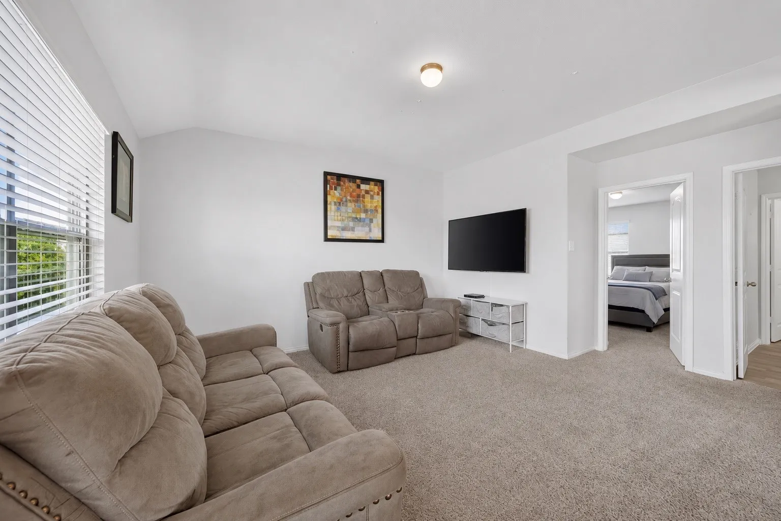 Single Family Residence For Sale in Tarrant County , 8369 Horned Maple Trail, Fort Worth, Texas 76123, 4 Bedroom, 3 Bathroom, 2 Garage spaces, 2,152 Sqft, built in 2021, mls#21276630, Real Estate Agent in Fort Worth, Homes For Sale in Tarrant county, Homes For Sale in Fort Worth, Realtor in Fort Worth Texas, Real Estate Brokerage Independent Realty Texas, Luminita Cordes Realtor