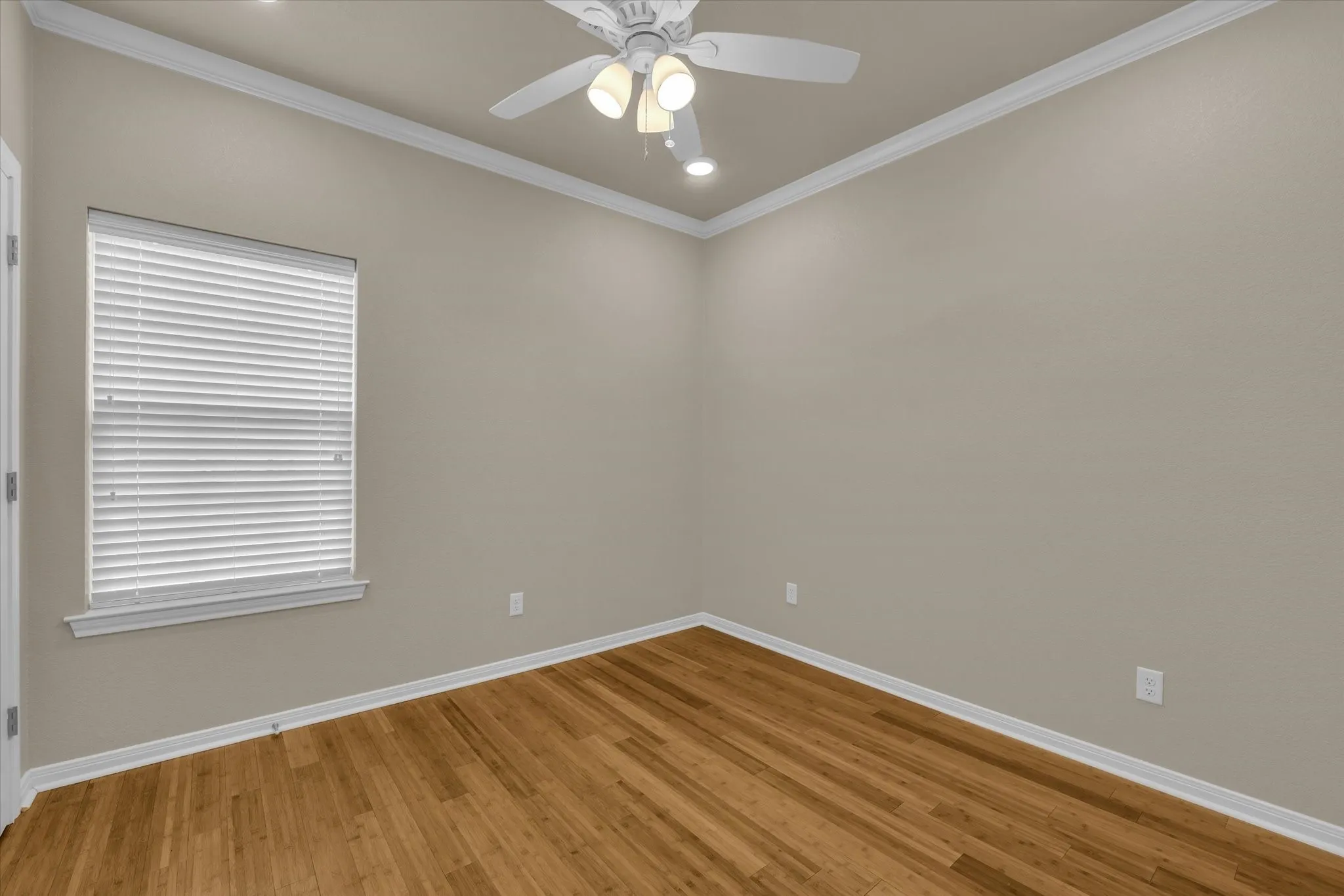 Townhouse For Sale in Mc Lennan County , 691 Park Street, Mc Gregor, Texas 76657, 2 Bedroom, 1 Bathroom, Garage spaces, 1,008 Sqft, built in 2018, mls#21335750, Real Estate Agent in Mc Gregor, Homes For Sale in Mc Lennan county, Homes For Sale in Mc Gregor, Realtor in Mc Gregor Texas, Real Estate Brokerage Independent Realty Texas, Luminita Cordes Realtor