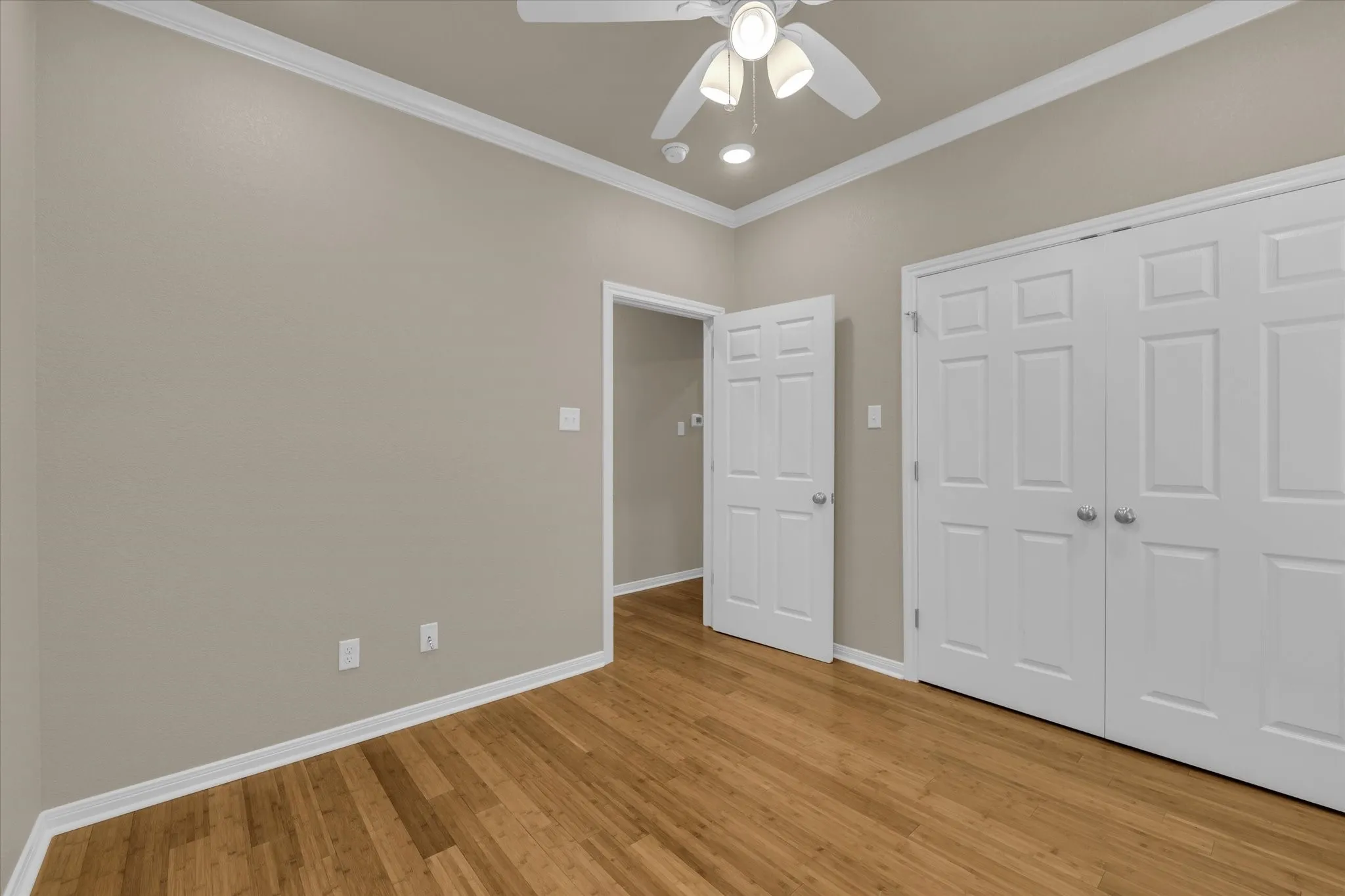 Townhouse For Sale in Mc Lennan County , 691 Park Street, Mc Gregor, Texas 76657, 2 Bedroom, 1 Bathroom, Garage spaces, 1,008 Sqft, built in 2018, mls#21335750, Real Estate Agent in Mc Gregor, Homes For Sale in Mc Lennan county, Homes For Sale in Mc Gregor, Realtor in Mc Gregor Texas, Real Estate Brokerage Independent Realty Texas, Luminita Cordes Realtor