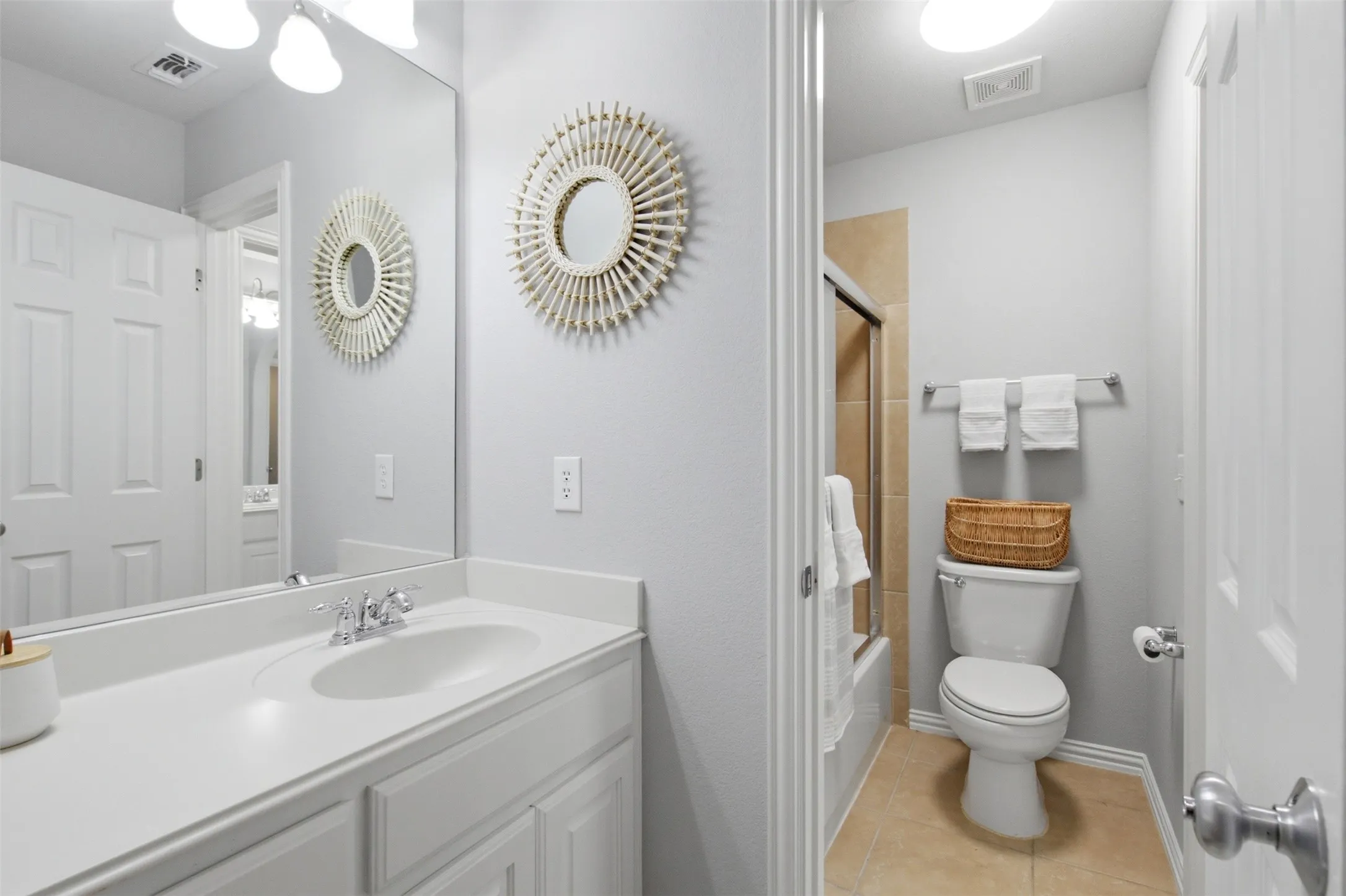 Other side of jack and jill bath