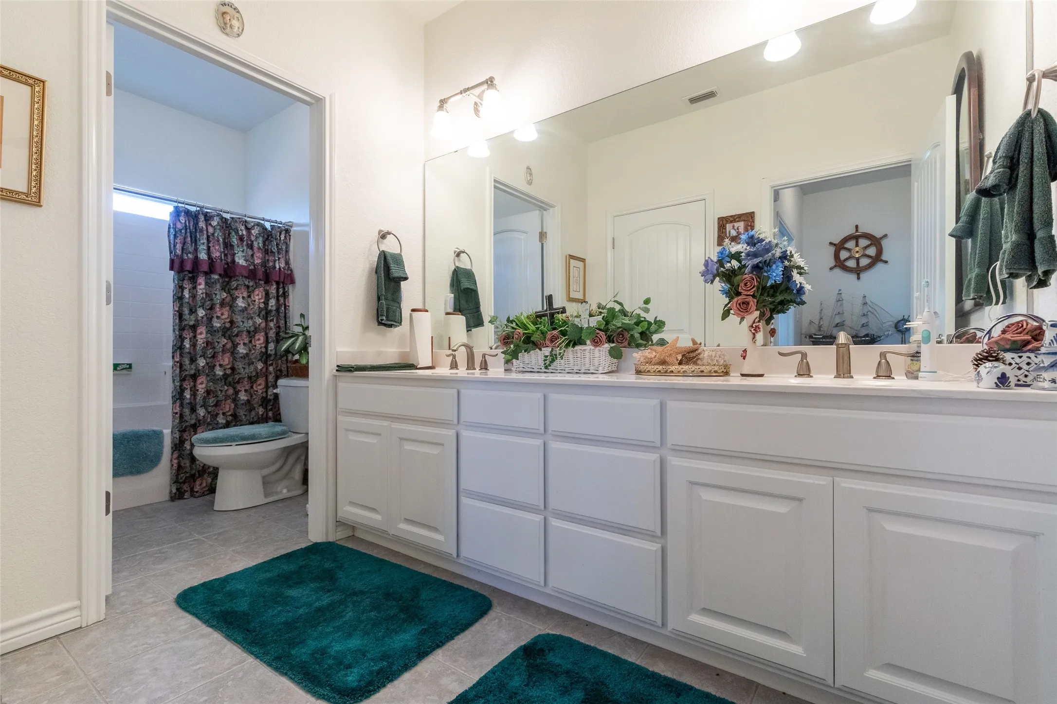 Single Family Residence For Sale in Taylor County , 101 Apple Blossom Drive, Abilene, Texas 79602, 4 Bedroom, 4 Bathroom, 4 Garage spaces, 2,975 Sqft, built in 2010, mls#21323770, Real Estate Agent in Abilene, Homes For Sale in Taylor county, Homes For Sale in Abilene, Realtor in Abilene Texas, Real Estate Brokerage Independent Realty Texas, Luminita Cordes Realtor