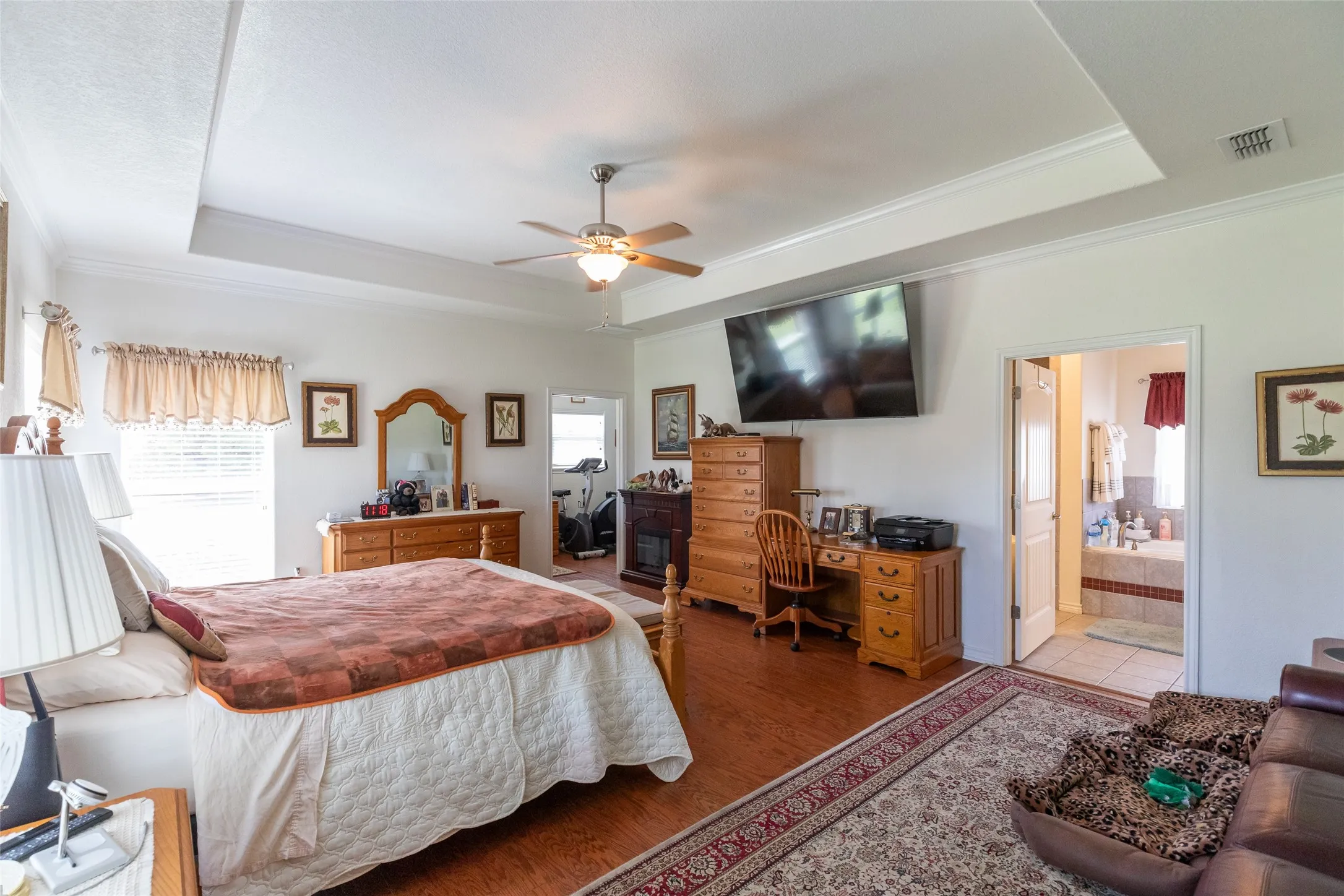 Single Family Residence For Sale in Taylor County , 101 Apple Blossom Drive, Abilene, Texas 79602, 4 Bedroom, 4 Bathroom, 4 Garage spaces, 2,975 Sqft, built in 2010, mls#21323770, Real Estate Agent in Abilene, Homes For Sale in Taylor county, Homes For Sale in Abilene, Realtor in Abilene Texas, Real Estate Brokerage Independent Realty Texas, Luminita Cordes Realtor