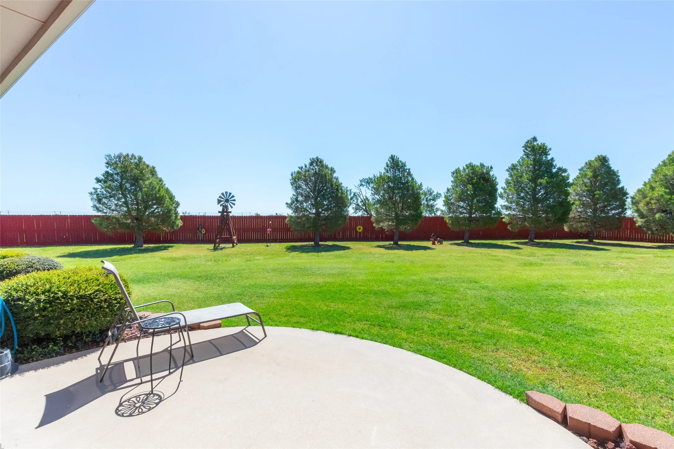 Single Family Residence For Sale in Taylor County , 101 Apple Blossom Drive, Abilene, Texas 79602, 4 Bedroom, 4 Bathroom, 4 Garage spaces, 2,975 Sqft, built in 2010, mls#21323770, Real Estate Agent in Abilene, Homes For Sale in Taylor county, Homes For Sale in Abilene, Realtor in Abilene Texas, Real Estate Brokerage Independent Realty Texas, Luminita Cordes Realtor