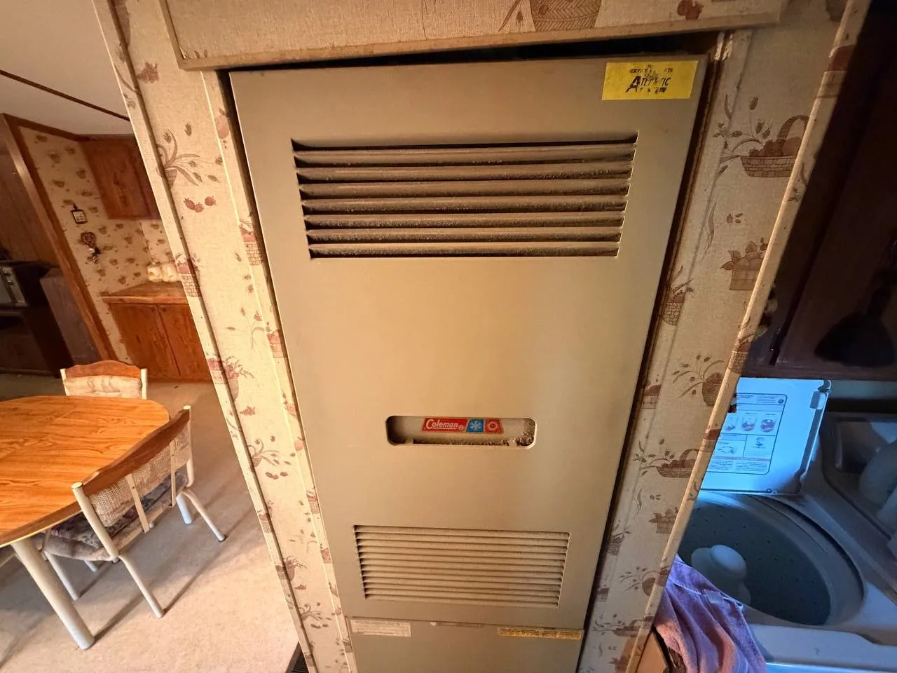 Manufactured Home For Sale in Dallas County , 3507 Wilton Terrace 114, Grand Prairie, Texas 75060, 2 Bedrooms, 2 Bathrooms, Garage spaces, 1,056 Sqft, built in 1988, Price $105,000, mls#21335890, Real Estate Agent in Grand Prairie, Homes For Sale in Dallas county, Homes For Sale in Grand Prairie, Realtor in Grand Prairie Texas, Real Estate Brokerage Independent Realty Texas, Luminita Cordes Realtor